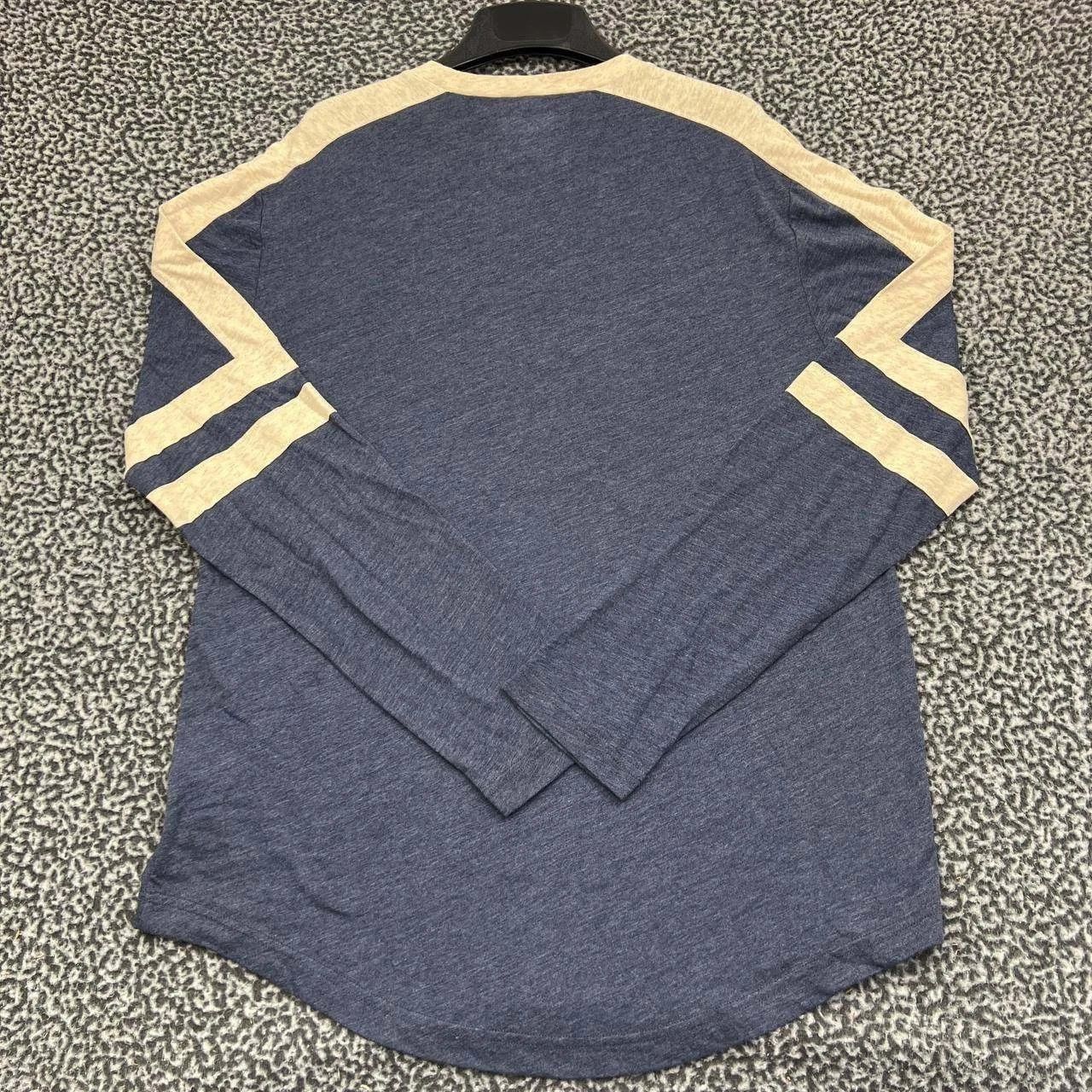 Other Tennessee Titans Shirt Men Blue Long Sleeve Crew Neck New L Size US L / EU 52-54 / 3 - 2 Thumbnail