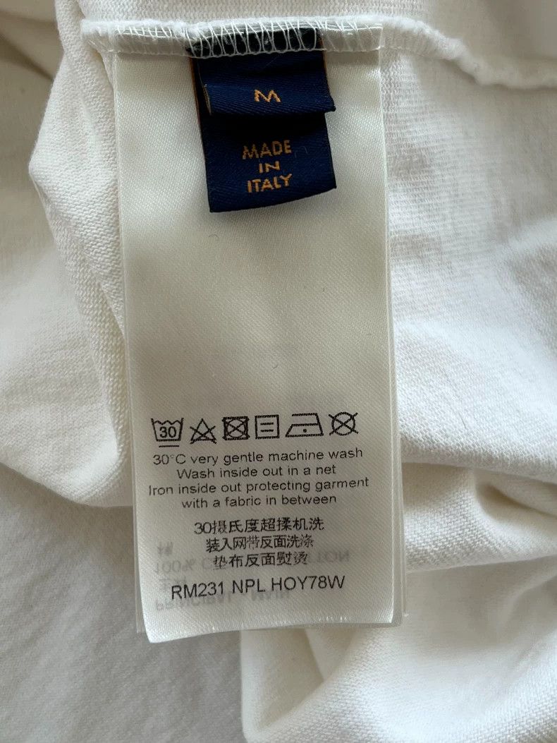 Louis Vuitton Louis Vuitton Colored letter logo printed short sleeves Size US M / EU 48-50 / 2 - 5 Thumbnail