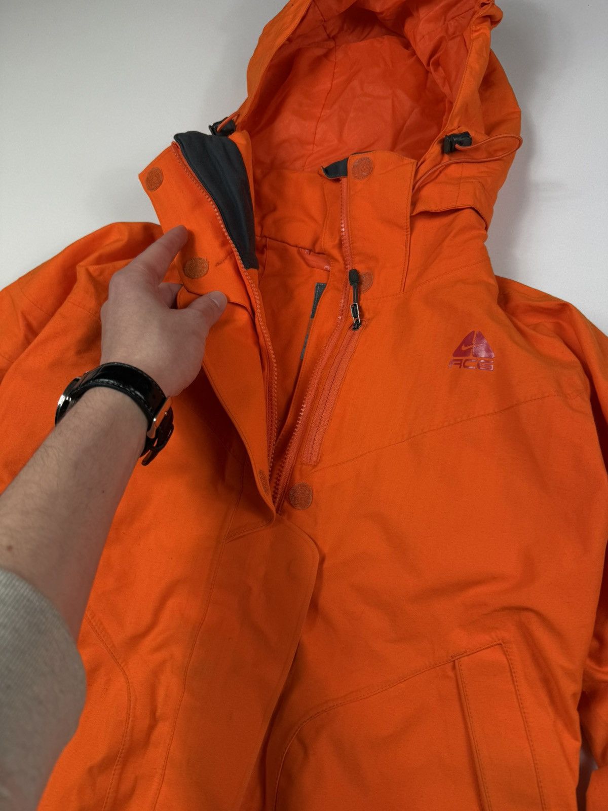 Nike ACG Nike ACG Gore-Tex Hooded Jacket Orange Vintage Size US S / EU 44-46 / 1 - 7 Thumbnail