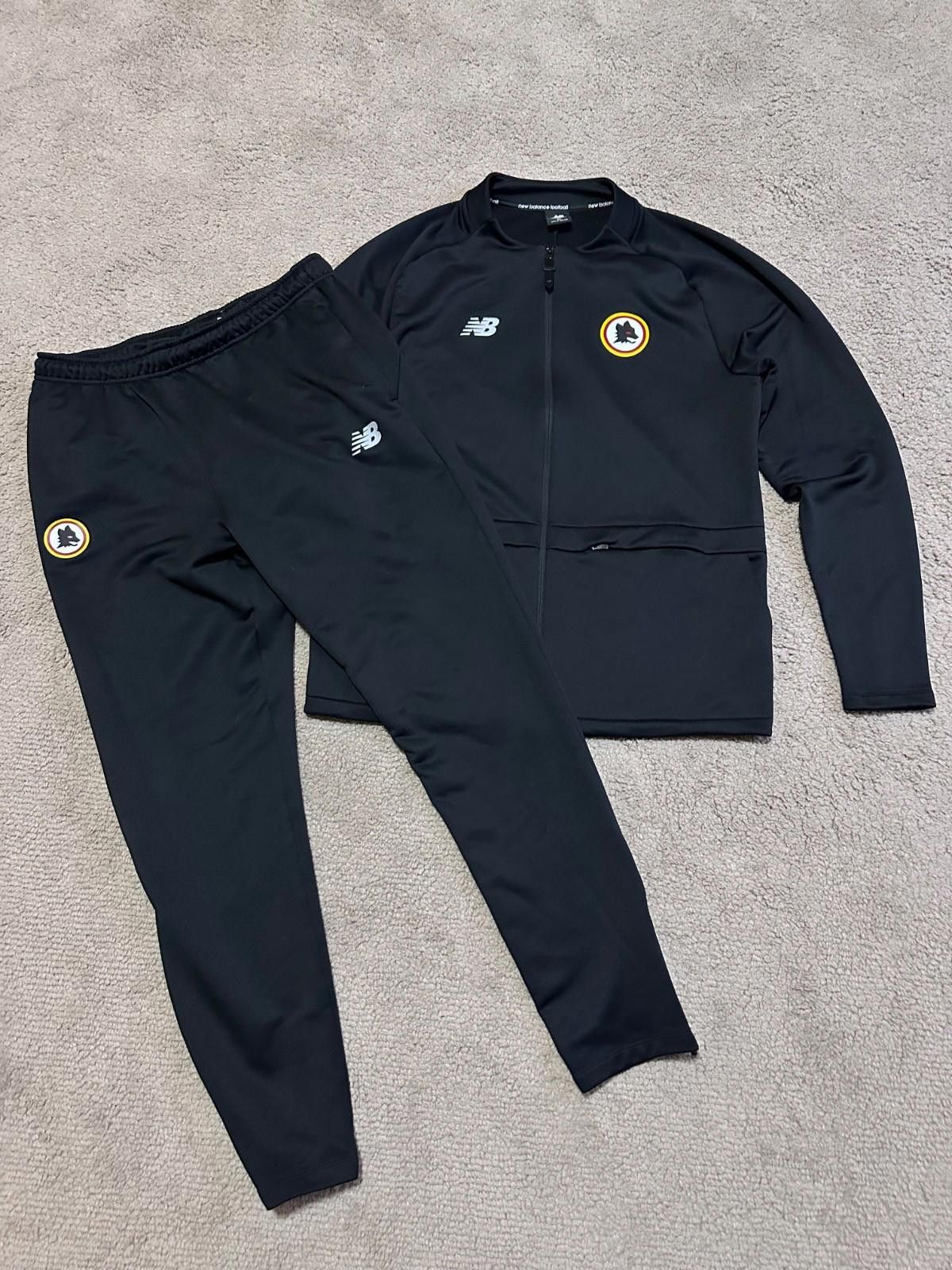 New Balance 2021-22 Roma New Balance Football Soccer Tracksuit Sz XL Size US XL / EU 56 / 4 - 2 Thumbnail