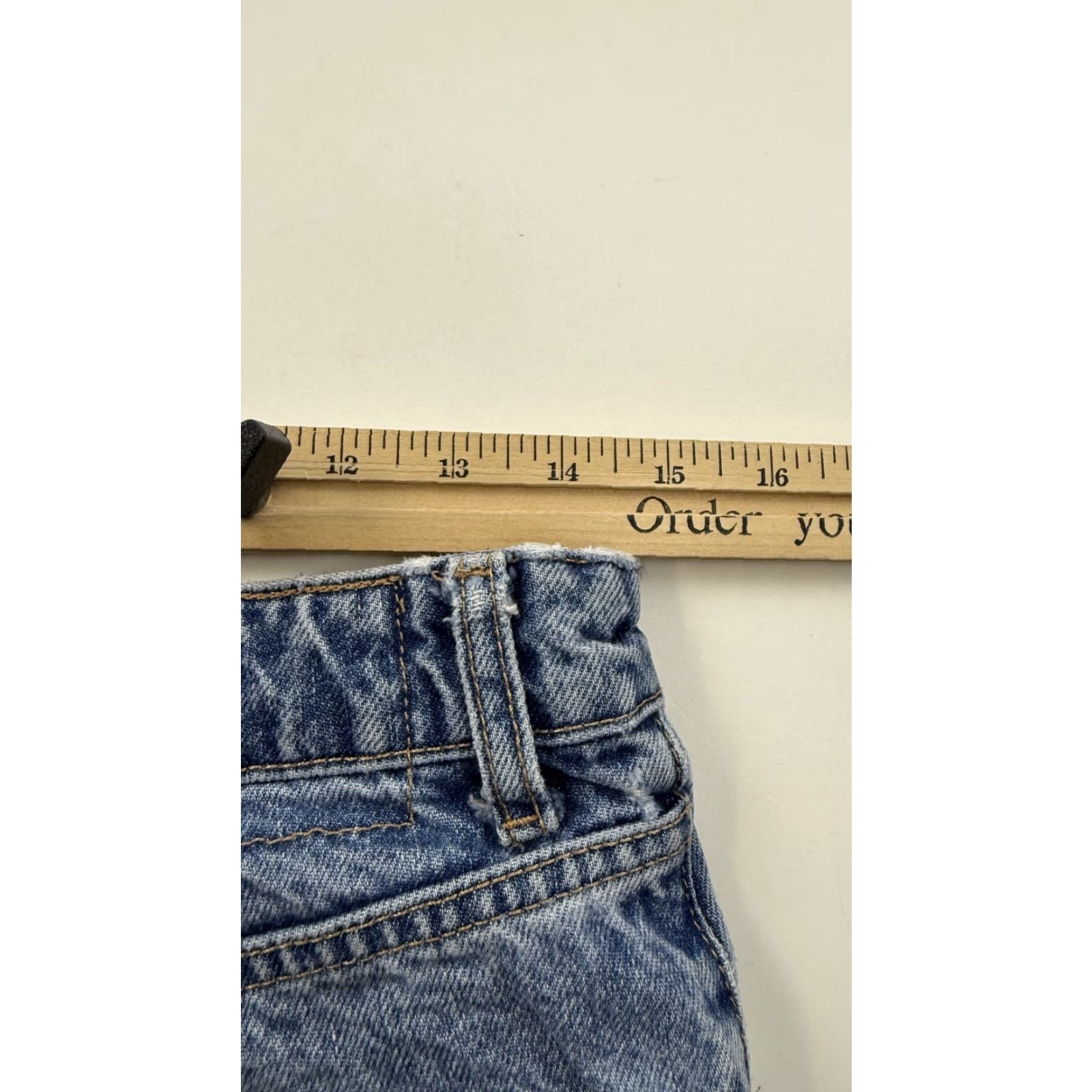 Zara Zara Shorts Womens 8 Blue Denim Distressed Frayed Hem High Rise Vintage Style Size 30" / US 8 / IT 44 - 6 Thumbnail