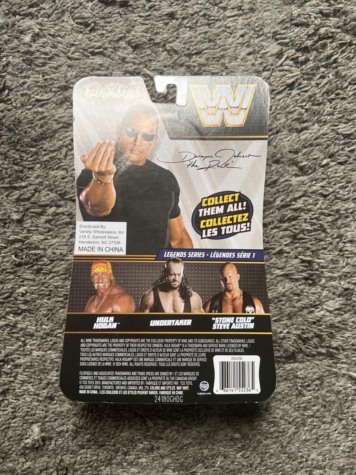 WWE 2024 WWE Flexfigs The Rock Size ONE SIZE - 2 Thumbnail