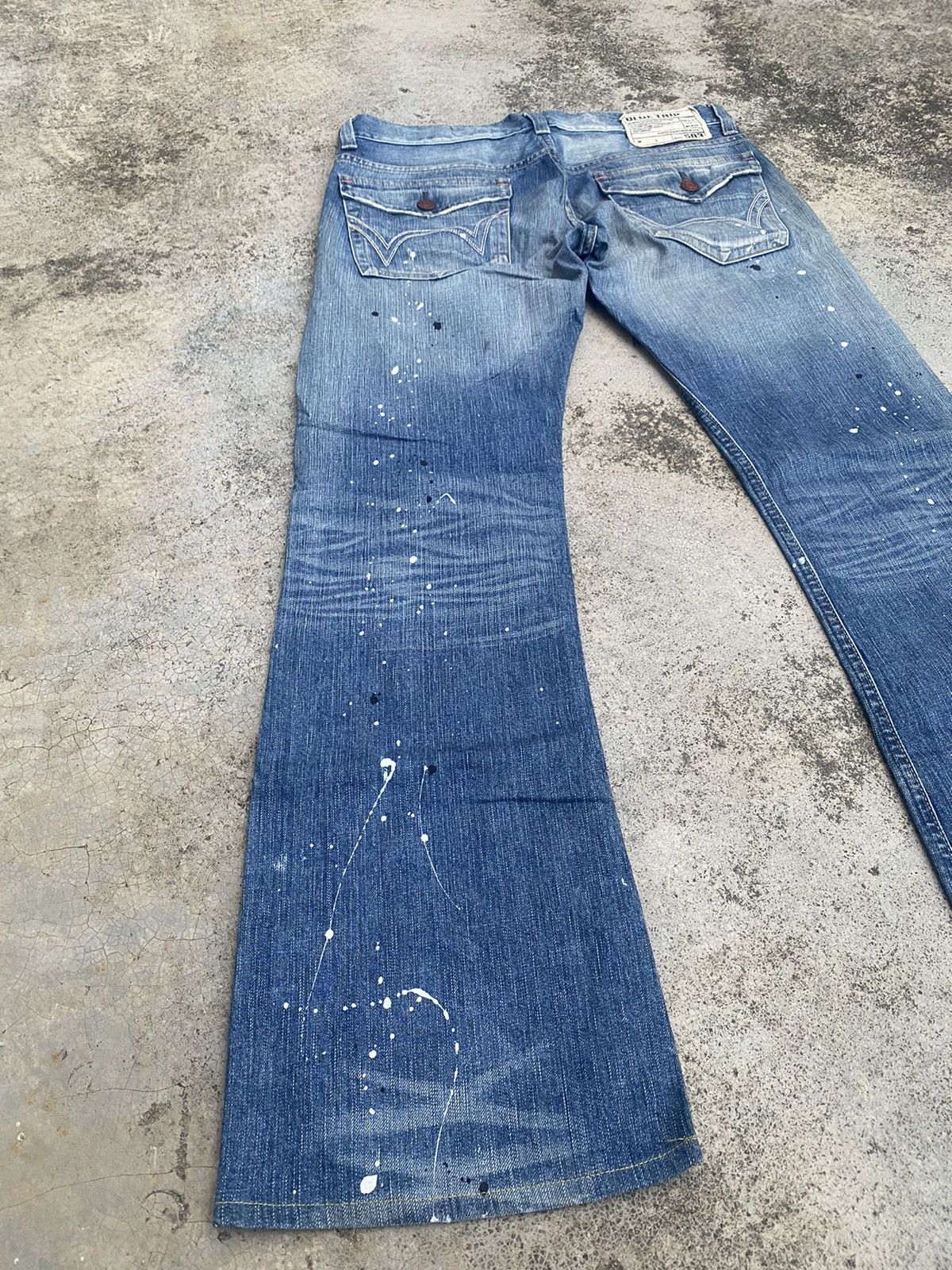 Edwin × Vintage Flare Jeans Edwin Blue Trip Distressed Painted Bootcut Size US 35 - 13 Thumbnail