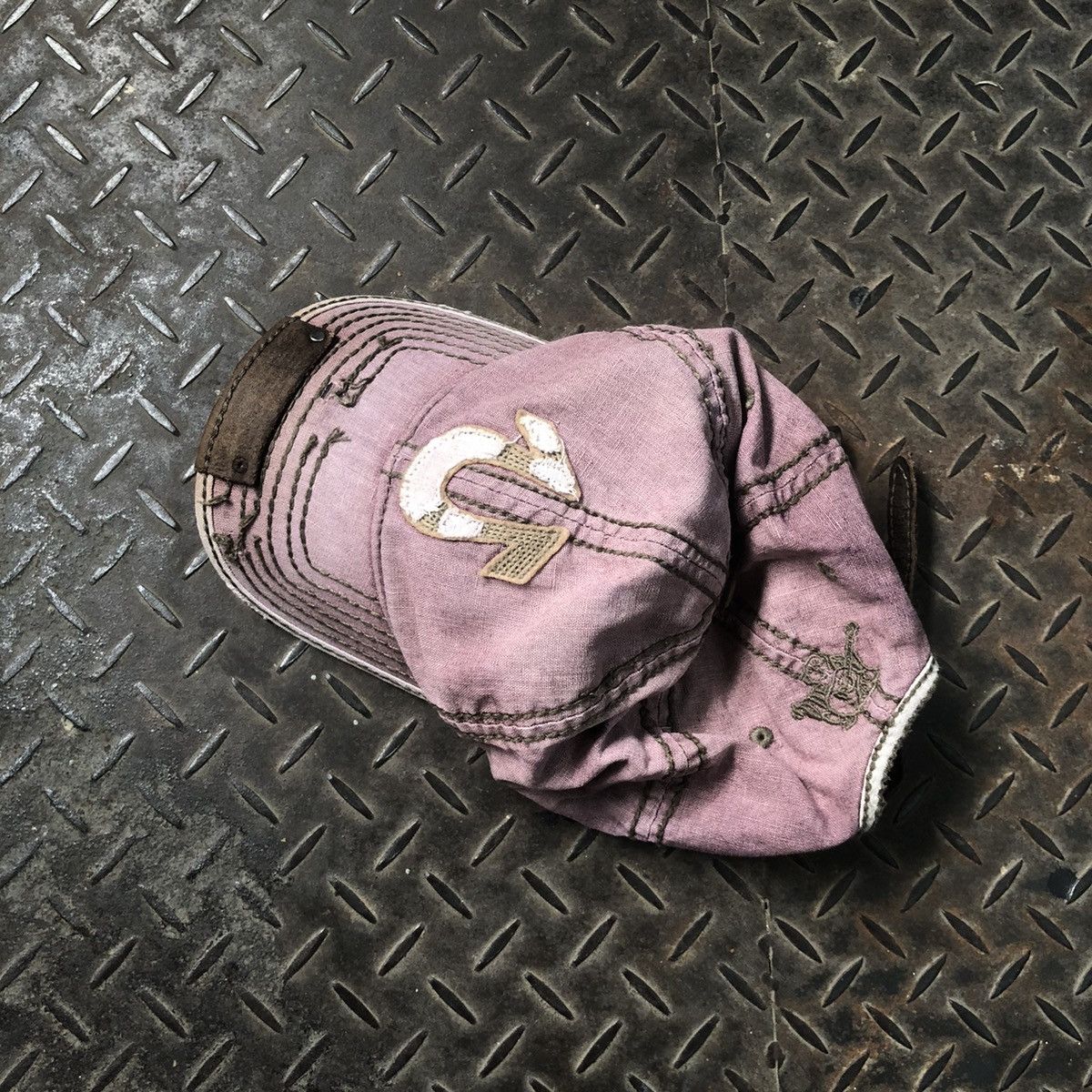 True Religion 🚫 SOLD 🚫 Vintage True Religion Distressed Hat Size ONE SIZE - 5 Thumbnail