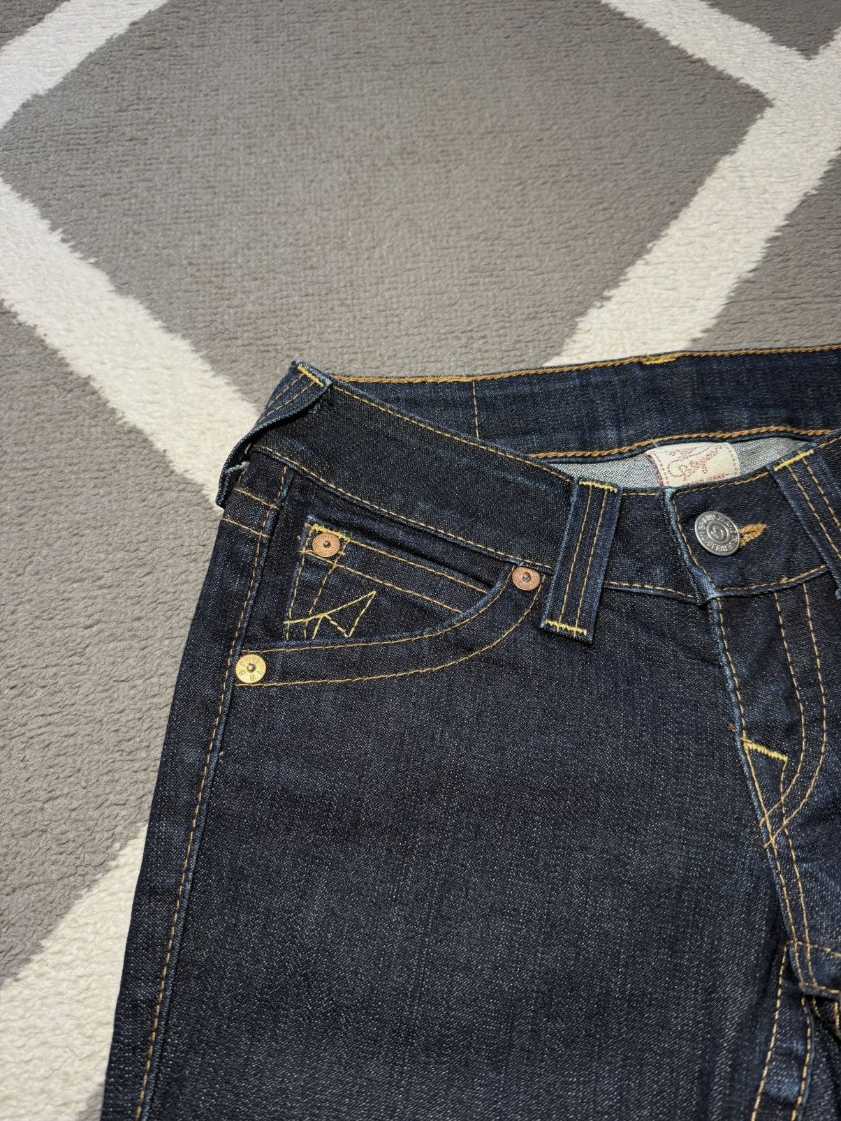 True Religion True Religion Gina Boot women’s Low-Rise Flared Jeans Size 25" / US 0 / IT 36 - 14 Thumbnail