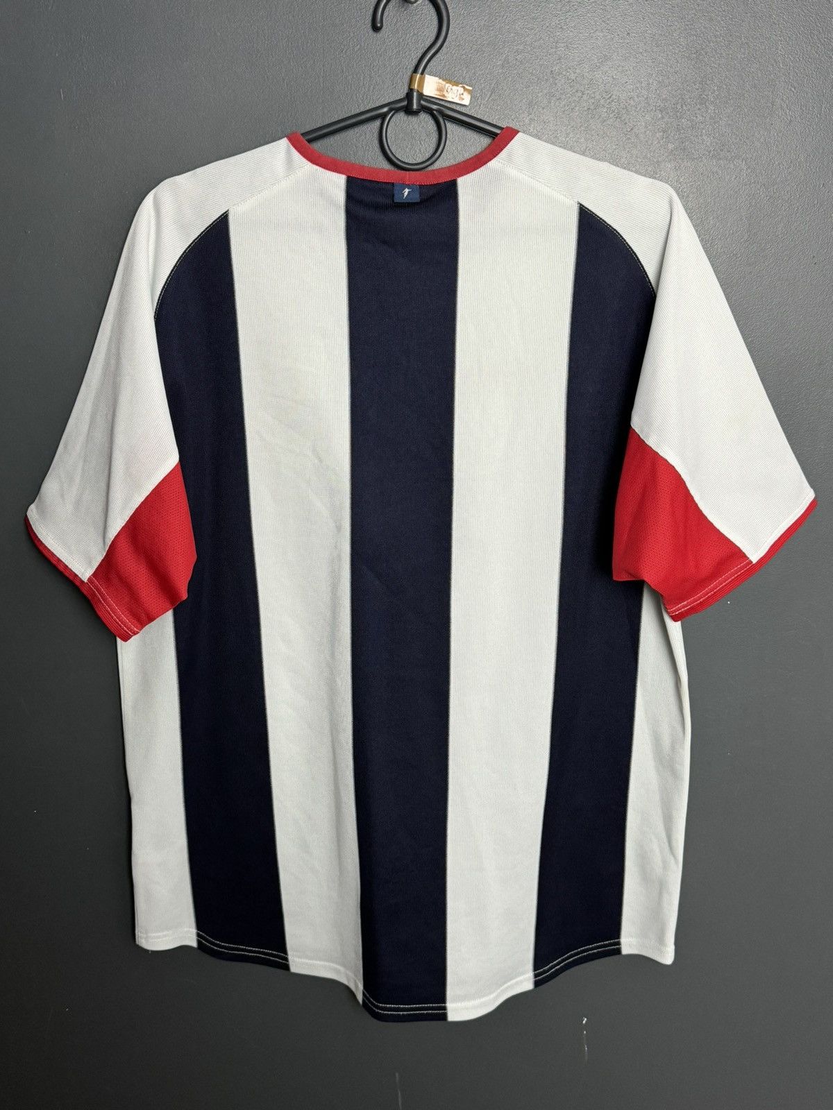 Diadora West Bromwich Albion 03/04 Home Football Jersey Size US M / EU 48-50 / 2 - 2 Thumbnail