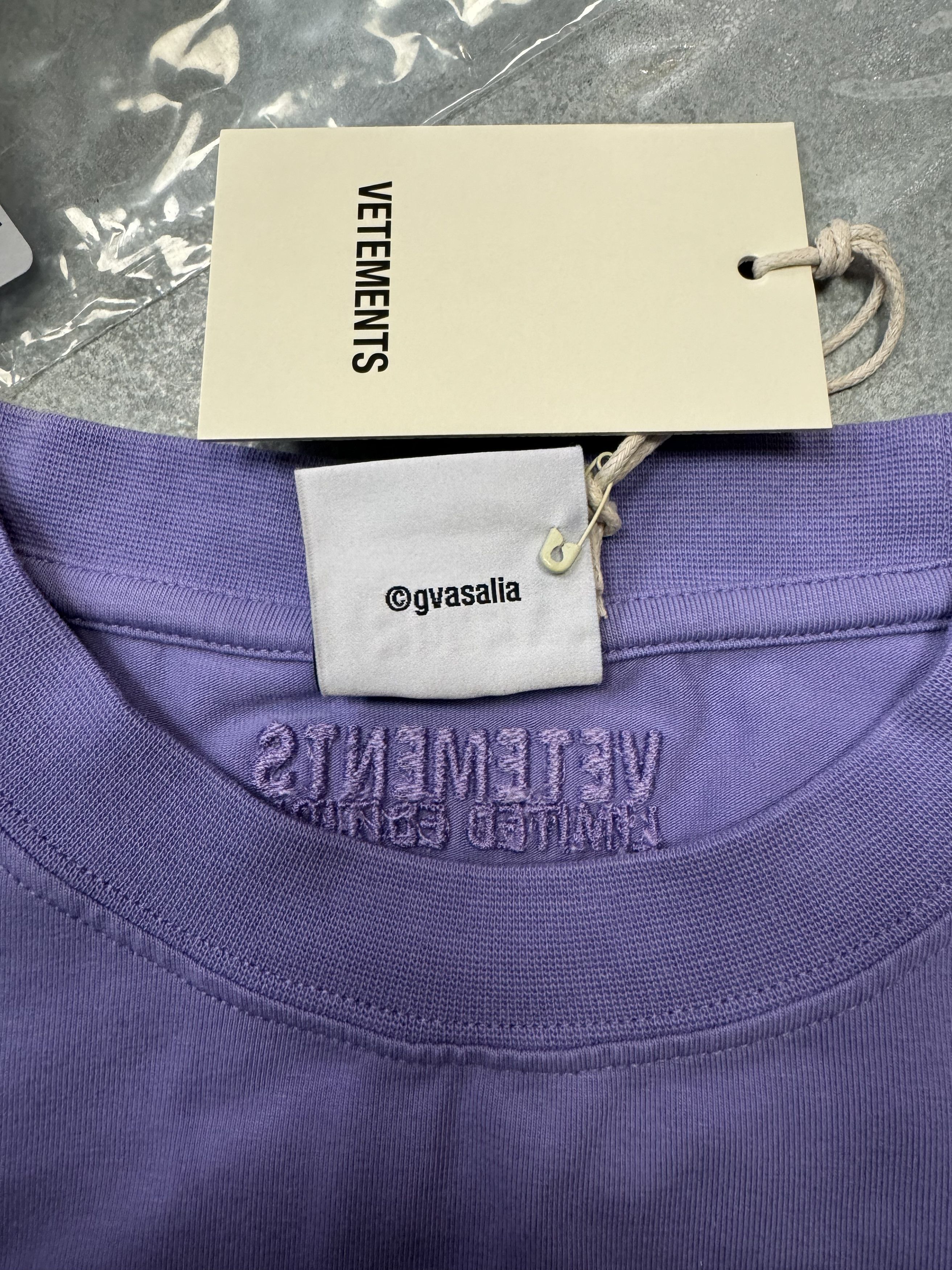 Vetements BLING LOGO FITTED T-SHIRT Size S / US 4 / IT 40 - 4 Thumbnail
