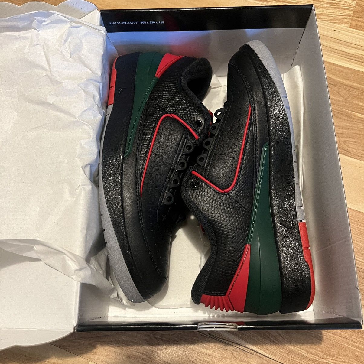 Jordan Brand Air Jordan 2 Low Christmas Size 8 Size US 8 / EU 41 - 1 Thumbnail