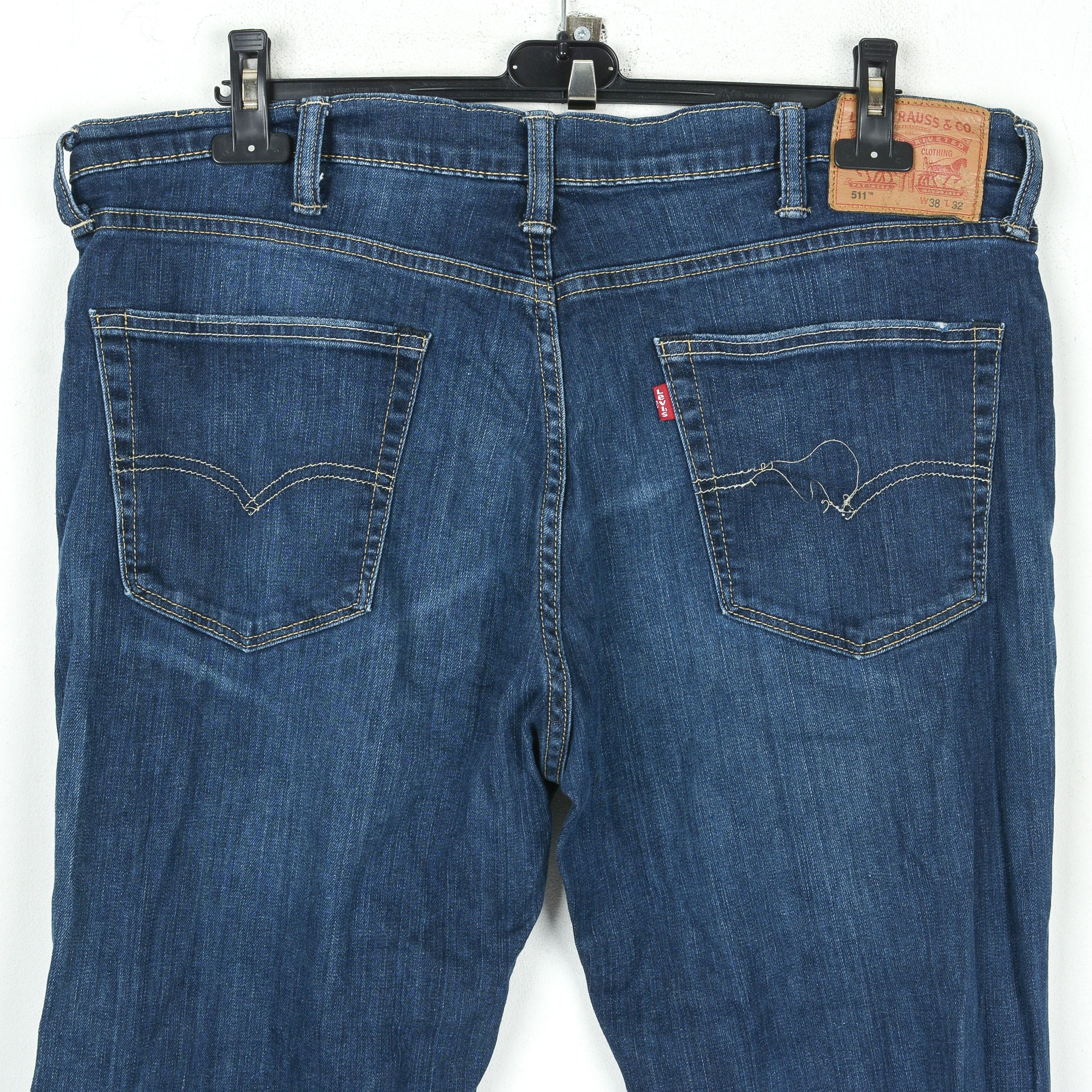 Levi's 511 Men W38 L32 Slim Fit Straight Jeans Denim Pants Trousers Size US 38 / EU 54 - 4 Thumbnail