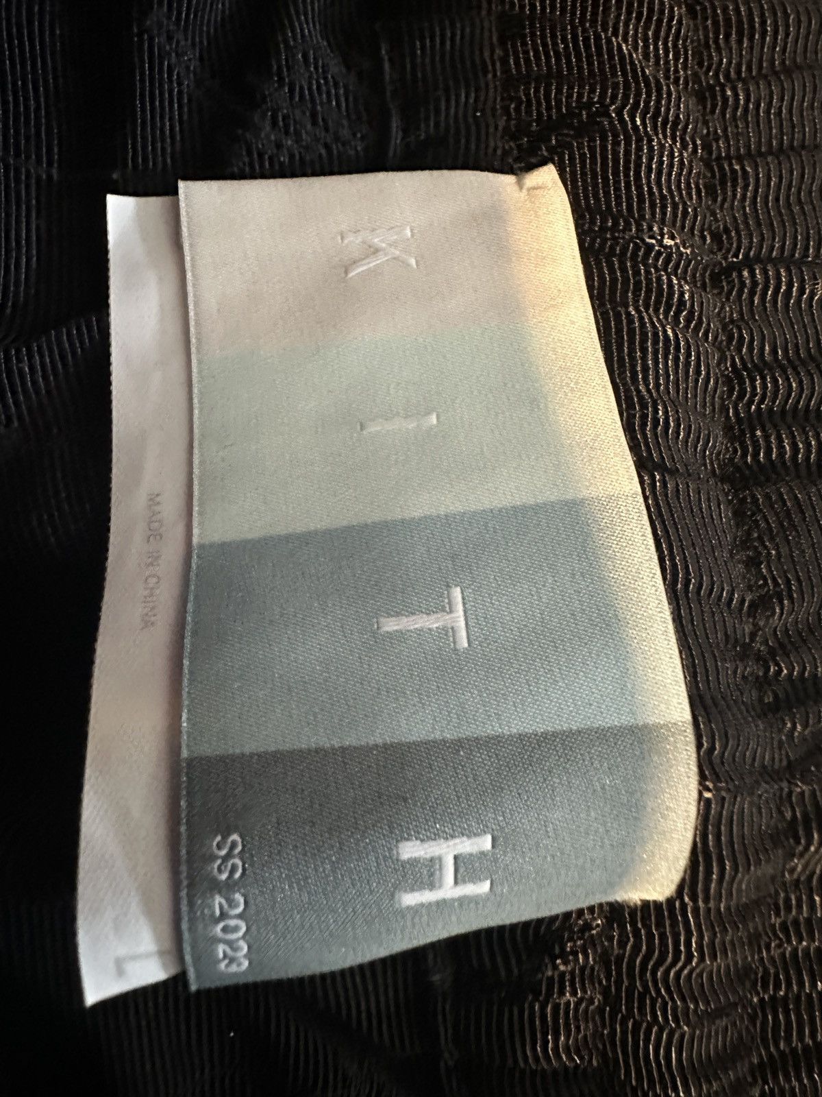 Kith Kith Black Shorts size large Size US 35 - 2 Thumbnail