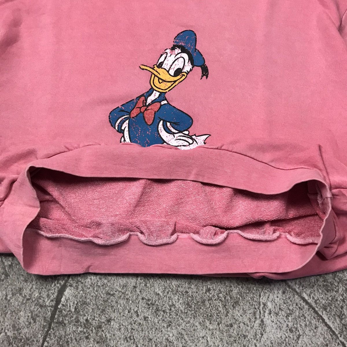 Disney DISNEY DONAL DUCK crewneck vintage Size US XXL / EU 58 / 5 - 3 Thumbnail