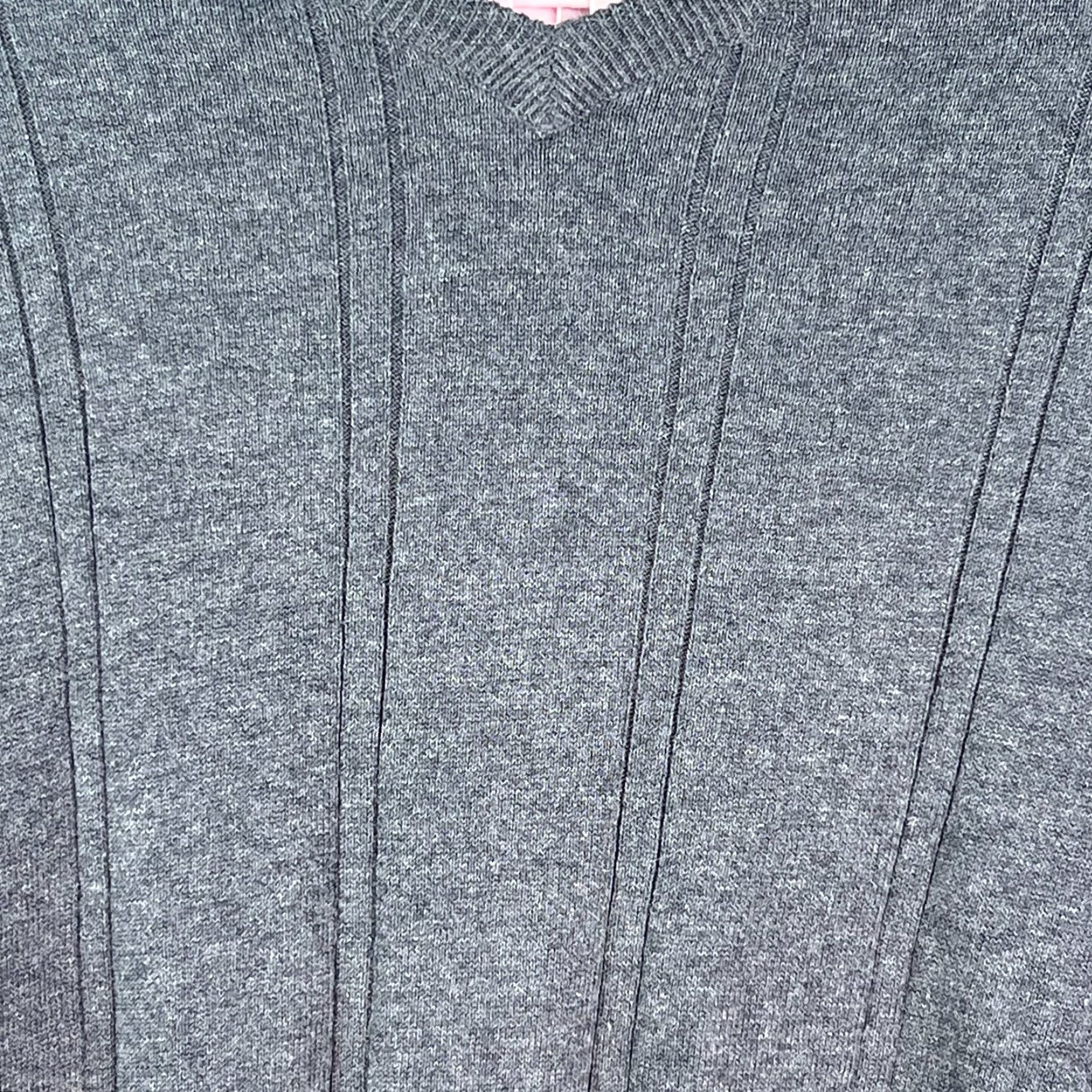 Vintage Mens Striped V Neck Long Sleeves Tight Knit Gray Cotton Pullover Sweater Size S Size US S / EU 44-46 / 1 - 4 Thumbnail
