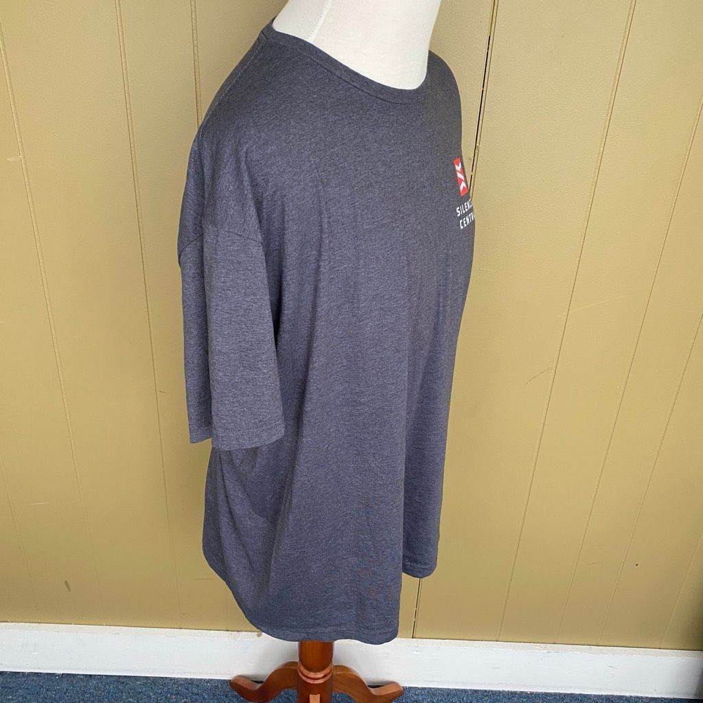 Gildan Gildan men 2XL soft style 100% cotton short sleeve Crewneck Size US XXL / EU 58 / 5 - 3 Thumbnail