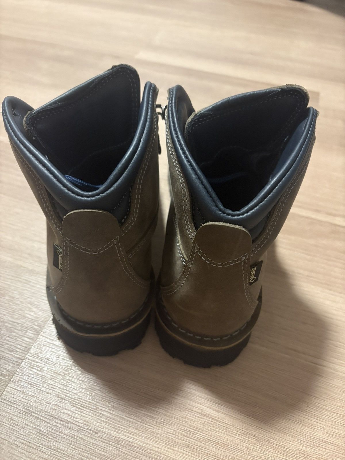 Danner Danner Mountain Light Boots - Made in USA (Size 11) Size US 11 / EU 44 - 2 Thumbnail