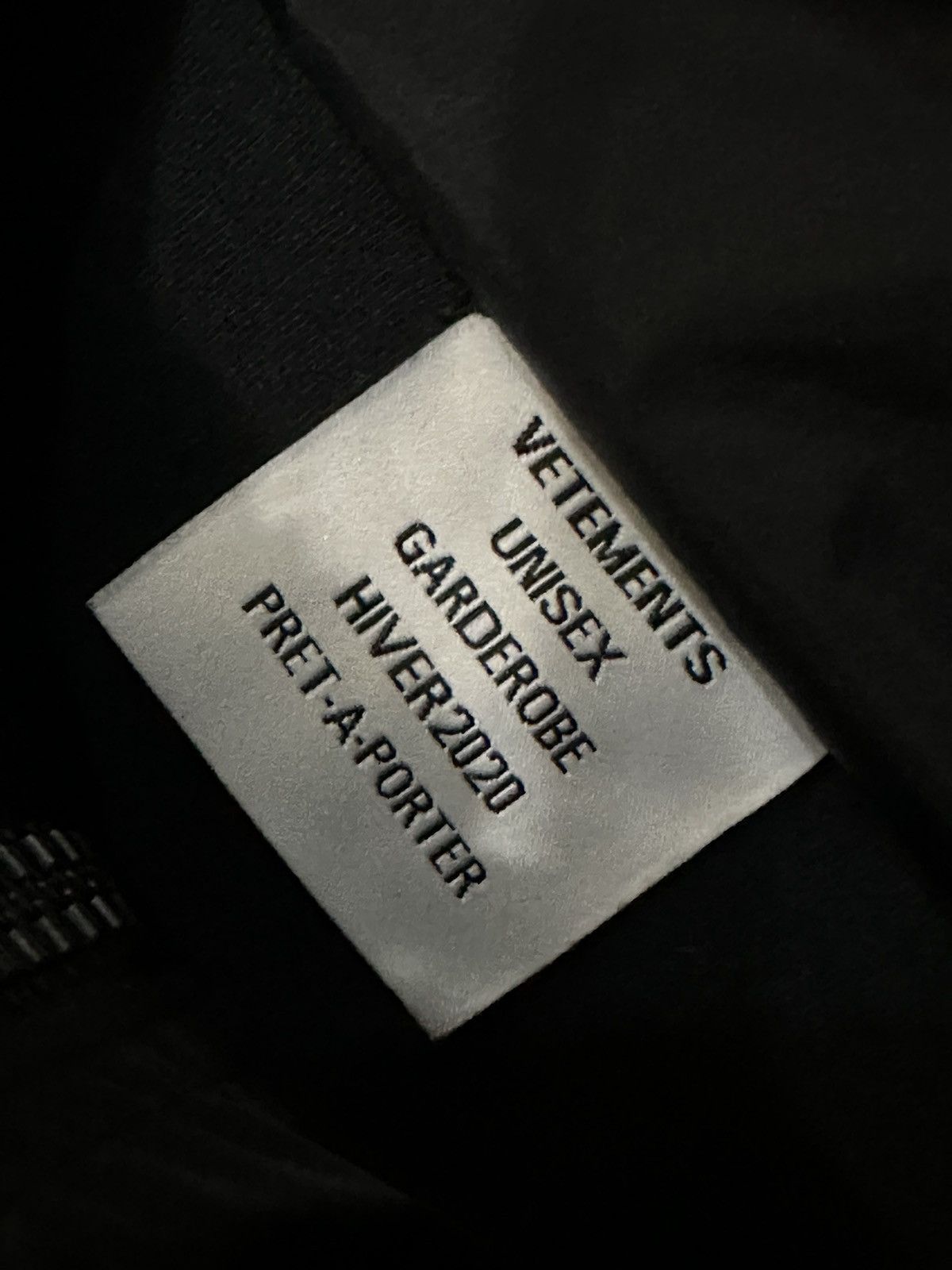 Vetements AW19 Vetements Interpol Packable hood and convertible jacket Size US S / EU 44-46 / 1 - 5 Thumbnail