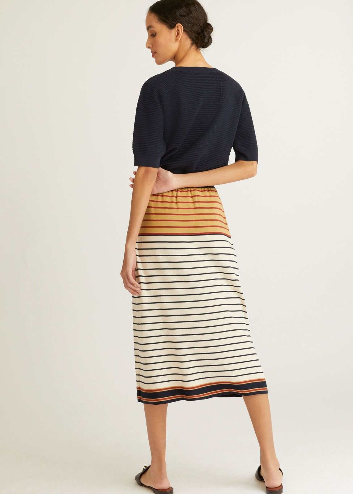 Loro Piana o1srvl11e0824 Sorbonne Stripes Midi Skirt in Multicolor Size 26" / US 2 / IT 38 - 4 Thumbnail