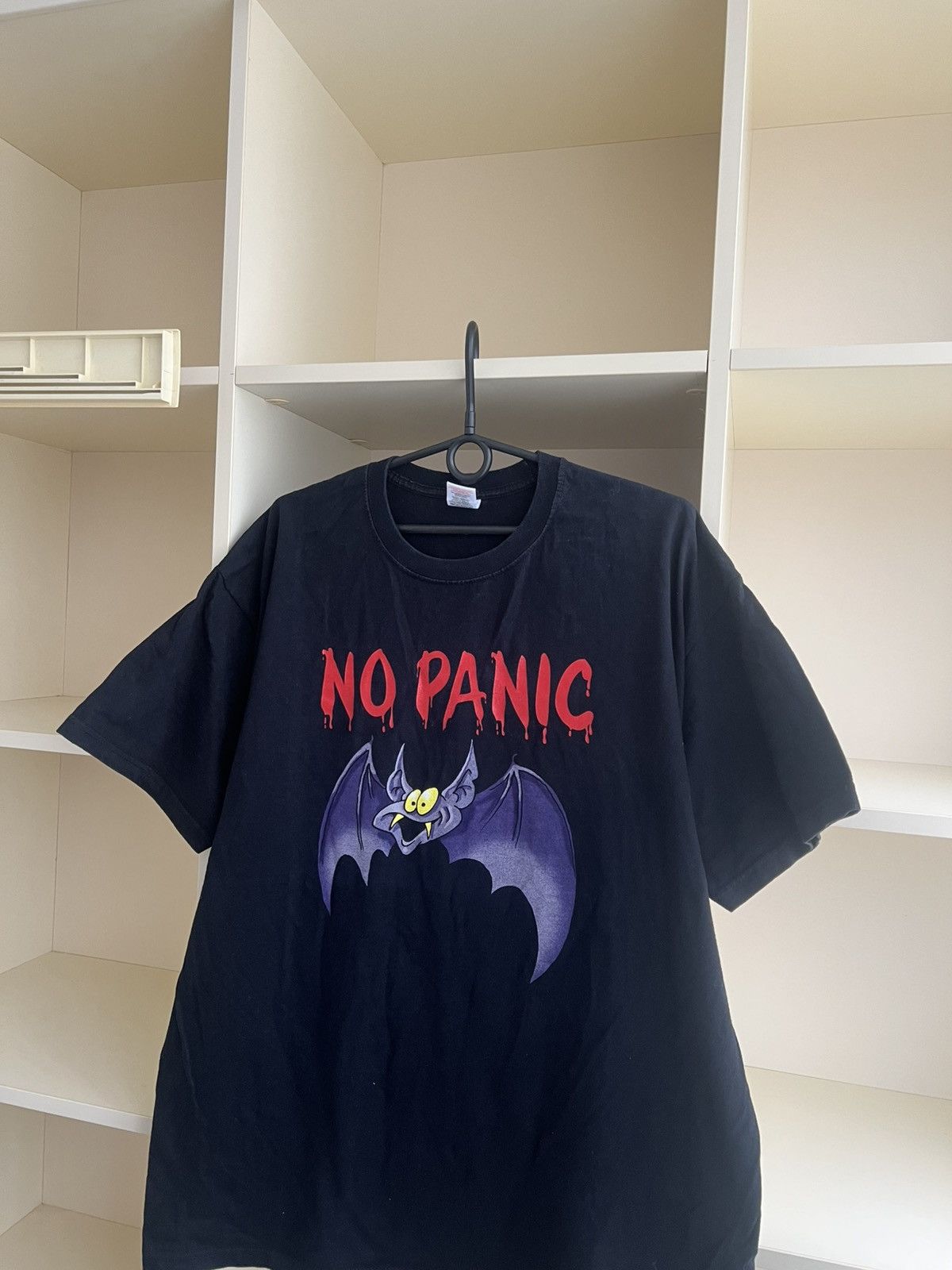 Vintage Vintage No Panic Be Relaxed Bat T-Shirt Black Funny Graphic Size US XL / EU 56 / 4 - 3 Thumbnail