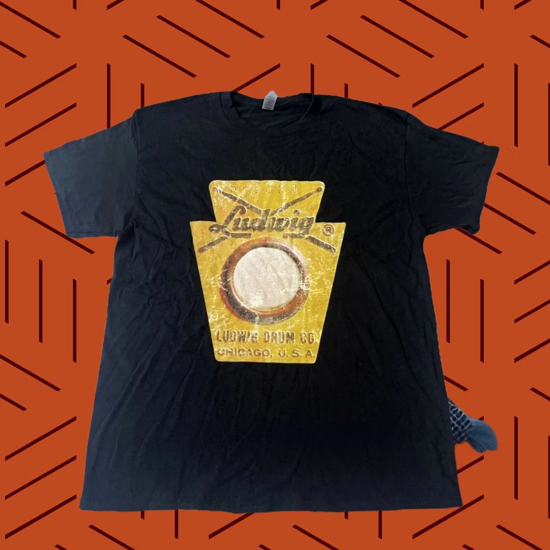 Gildan Ludwig Drum Company Chicago IL USA Logo Shirt Large Black Drums Authentic Graphic Print T-Shirt Mens L USA Theme Limited Edition Size US L / EU 52-54 / 3 - 1 Thumbnail