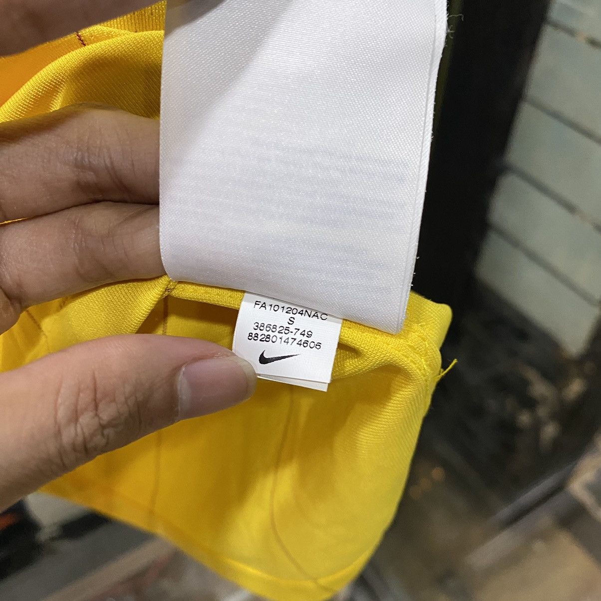 Nike × Vintage Arsenal 2010 away kit Size US S / EU 44-46 / 1 - 18 Thumbnail