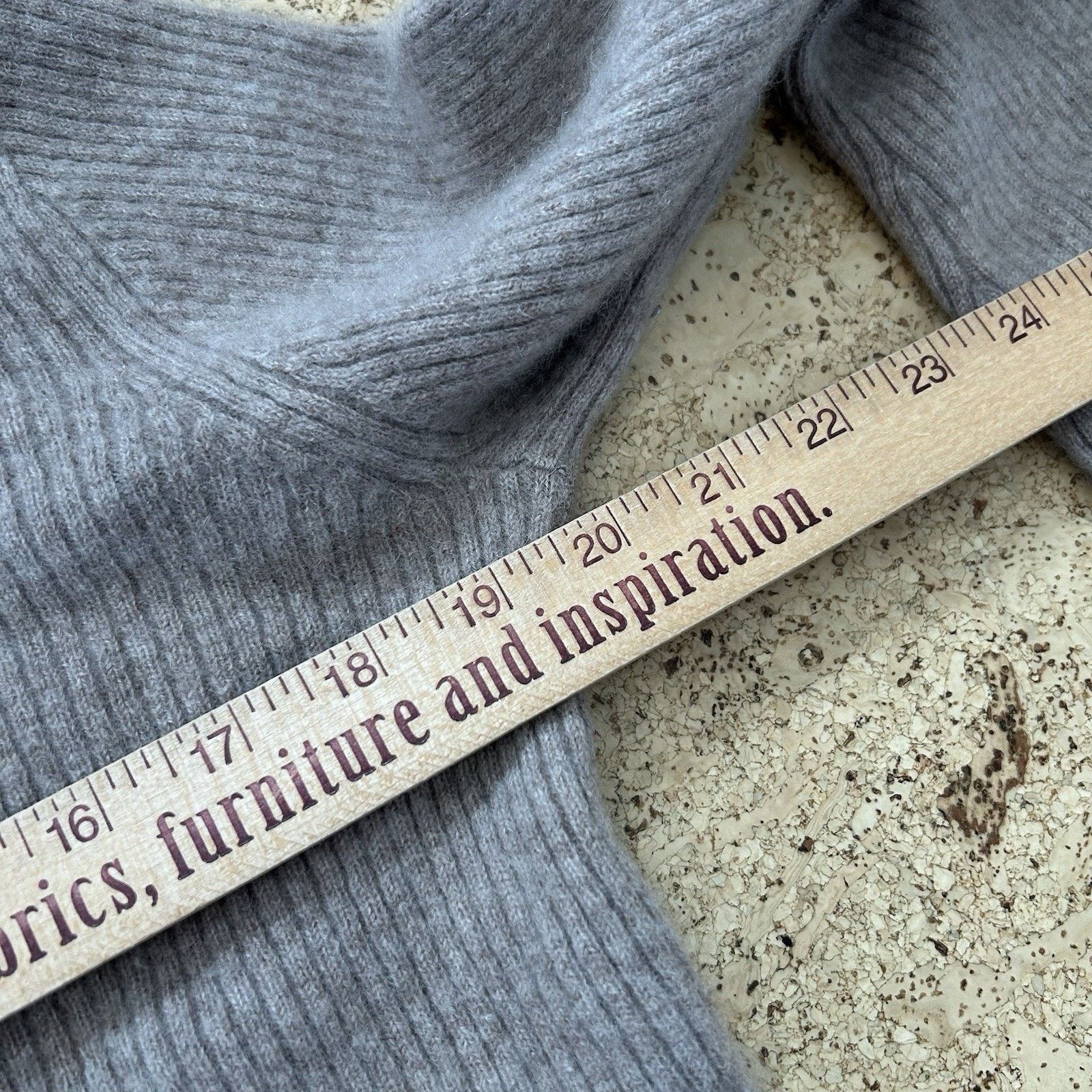 Reformation Luisa Cashmere Cropped Turtleneck Ribbed Sweater Small Size S / US 4 / IT 40 - 5 Thumbnail