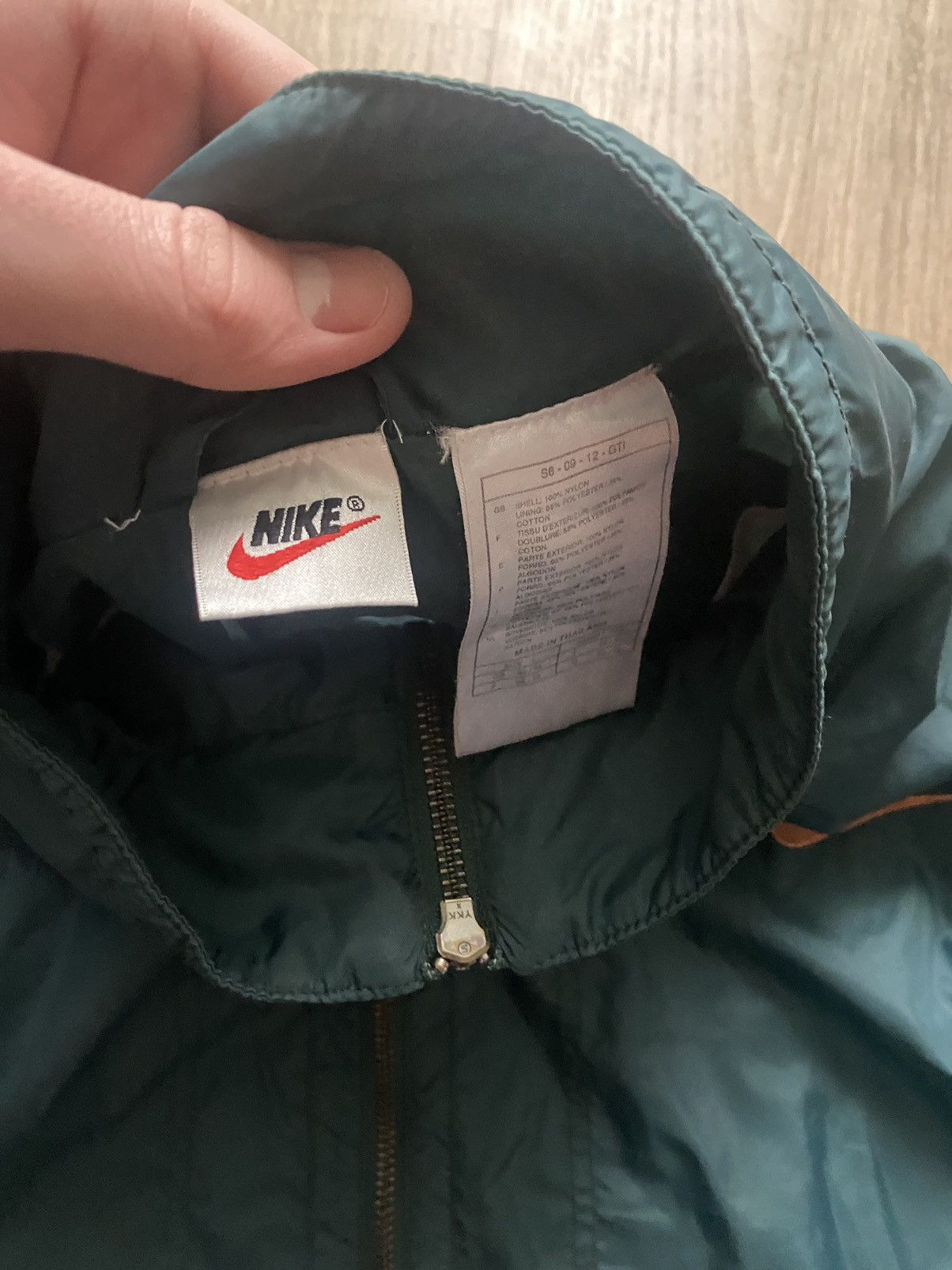 Nike × Vintage Vintage Nike 90’s Y2K rare emerald windbreaker USA L Size US L / EU 52-54 / 3 - 10 Thumbnail