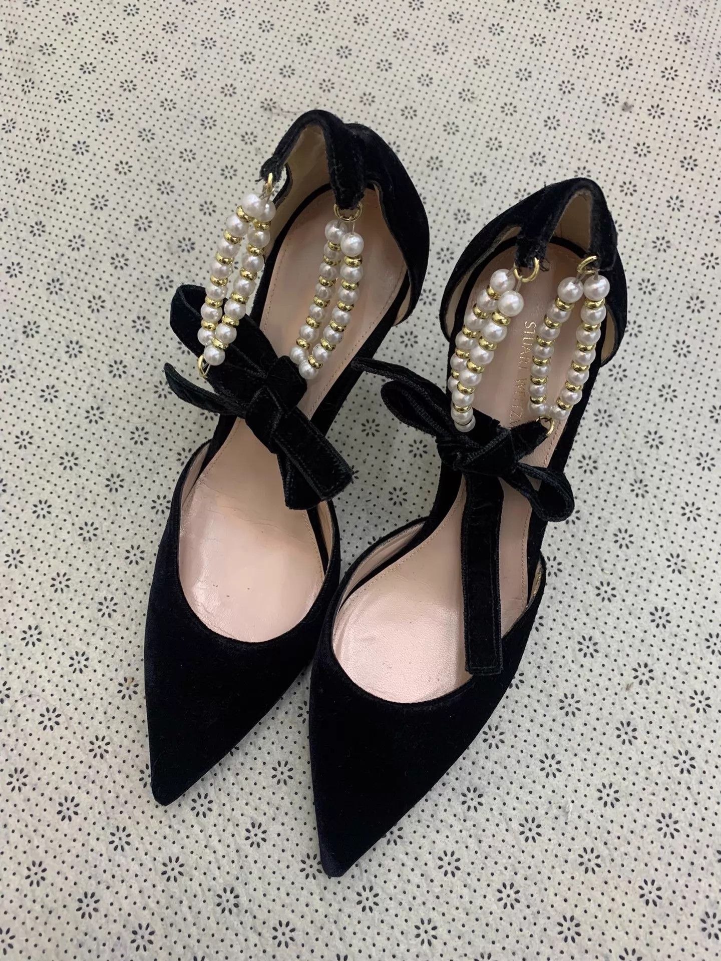 Stuart Weitzman STUART WEITZMAN Black Velvet Pearl Heels 38.5 New Size US 8 / IT 38 - 1 Thumbnail