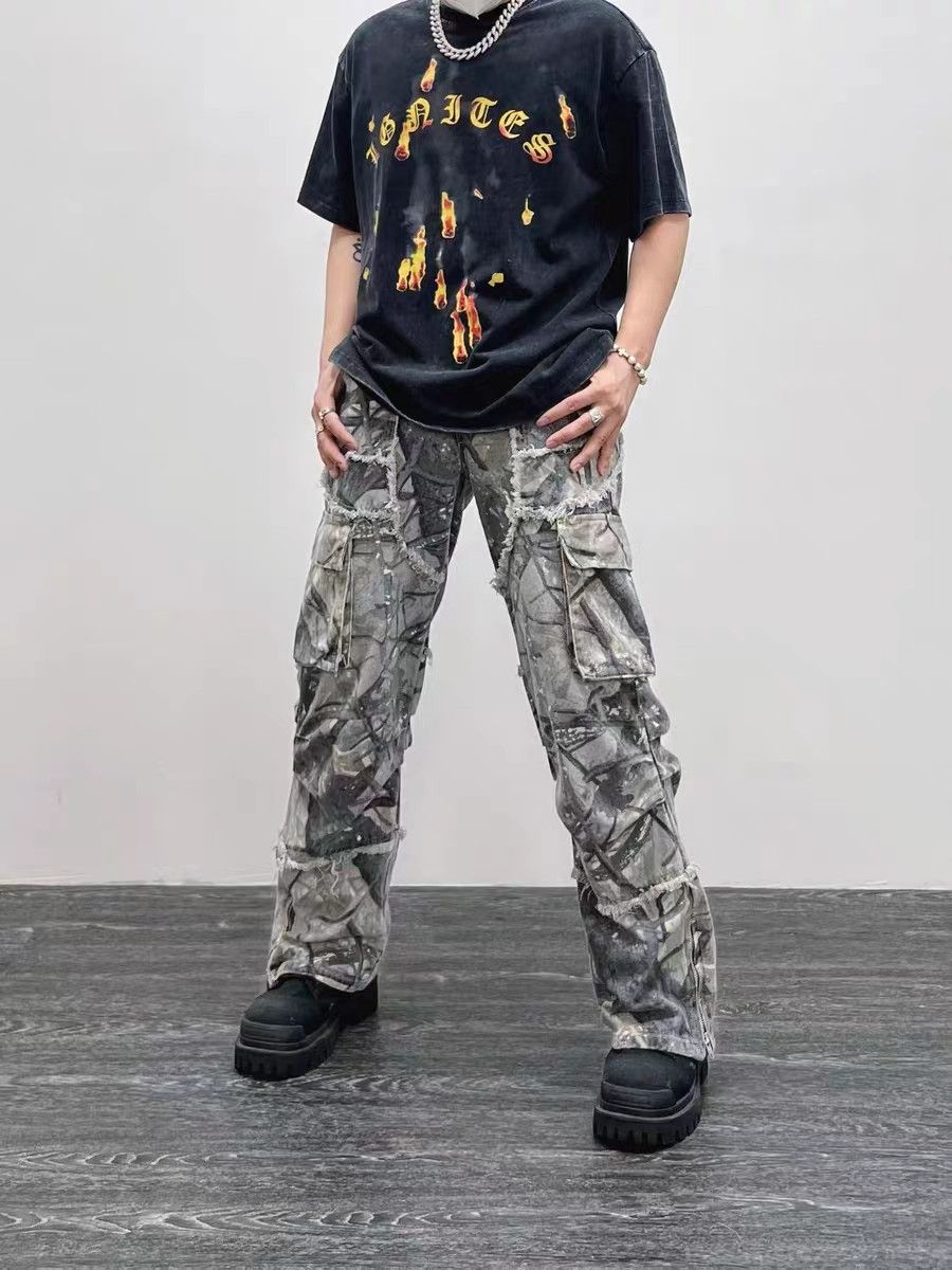Retro camouflage irregular raw edge work jeans