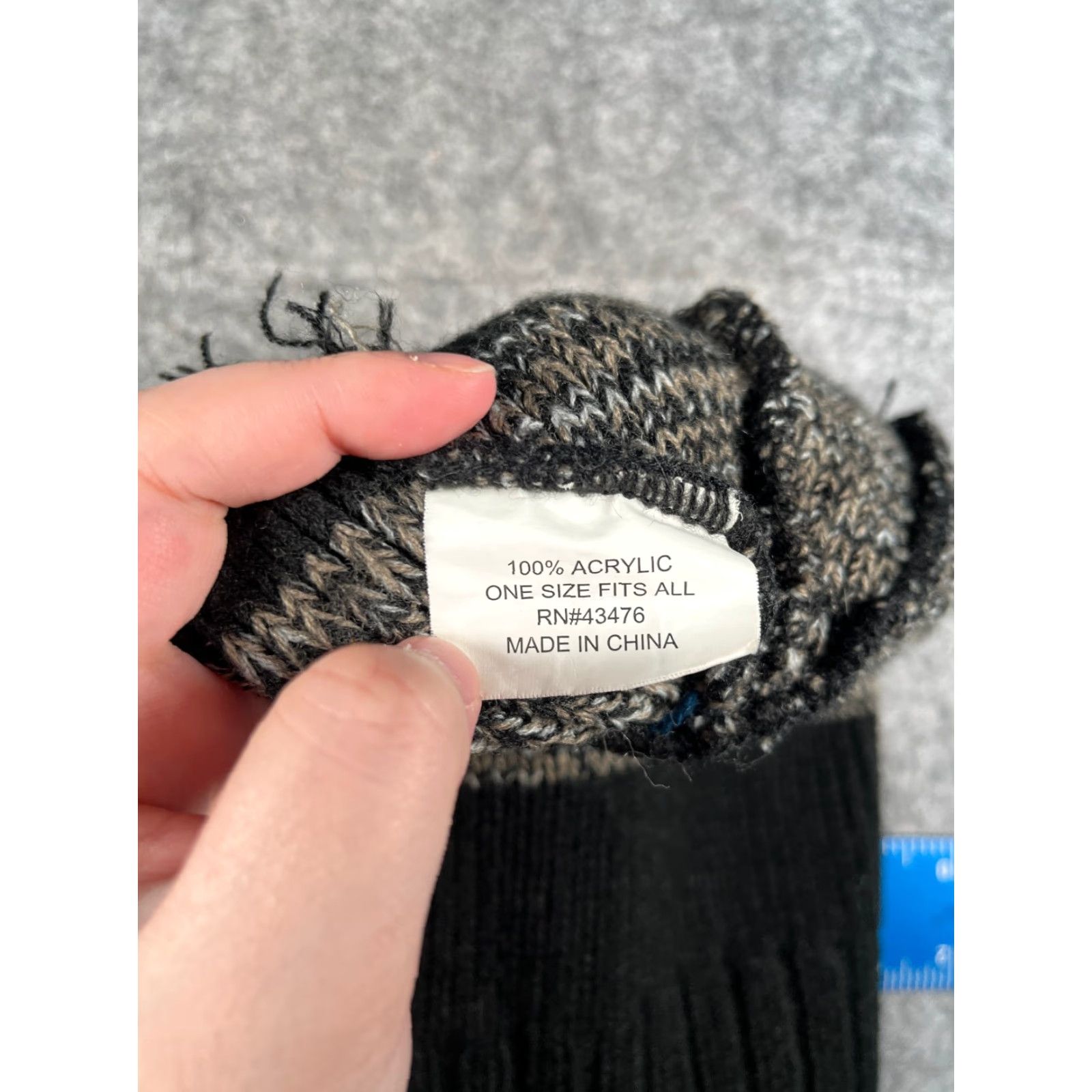 Vintage Gold Medal Beanie Toque Hat Unisex Adults One Size Black Gray Stripe Knit 100% Acrylic Ski Winter Men Women Size ONE SIZE - 6 Thumbnail