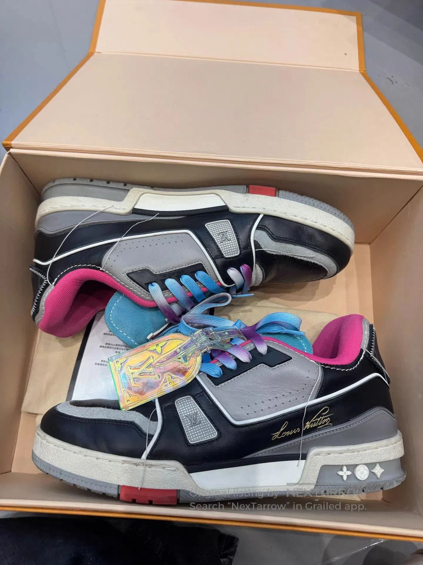 Louis Vuitton Multi Color Low-Top Sneakers Size 9. Size US 9 / EU 42 - 1 Thumbnail
