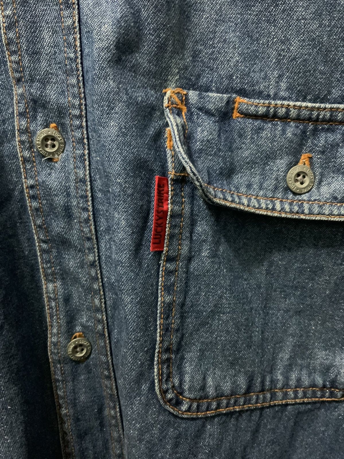 Japanese Brand Vintage Lucky Strike Fade Button Up Shirt Size US L / EU 52-54 / 3 - 8 Thumbnail