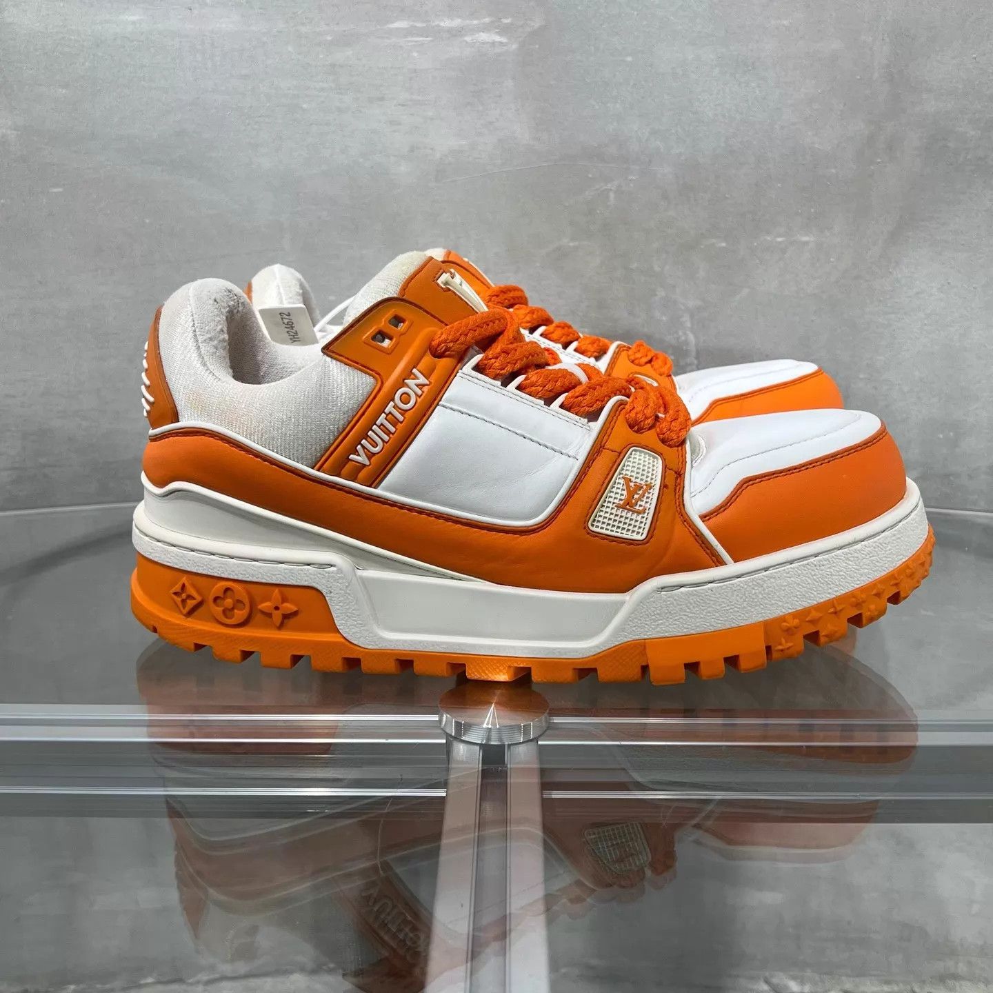 Louis Vuitton LV Trainer White Orange UK8 42 EU Size US 9 / EU 42 - 4 Thumbnail