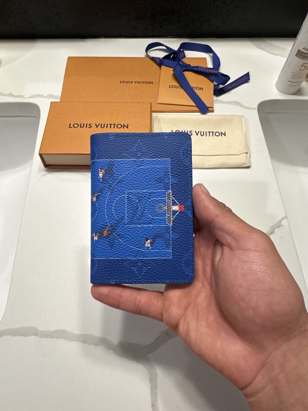Louis Vuitton Louis Vuitton Basketball Pocket Organizer Size ONE SIZE - 1 Thumbnail