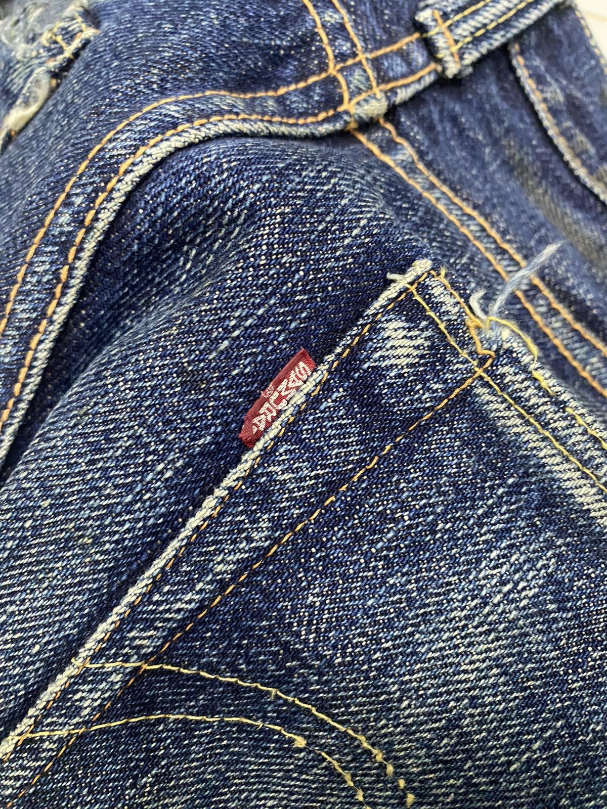 Samurai Jeans VINTAGE SAMURAI JEANS SELVEDGE DISTRESSED DENIM Size US 28 / EU 44 - 12 Thumbnail