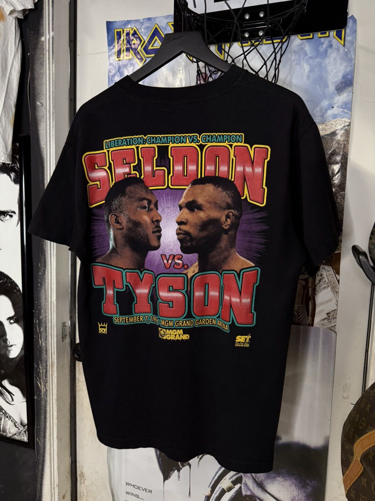 Vintage Vintage 1996 Mike Tyson Boxing Tee Shirt Men’s Large Size US L / EU 52-54 / 3 - 7 Thumbnail