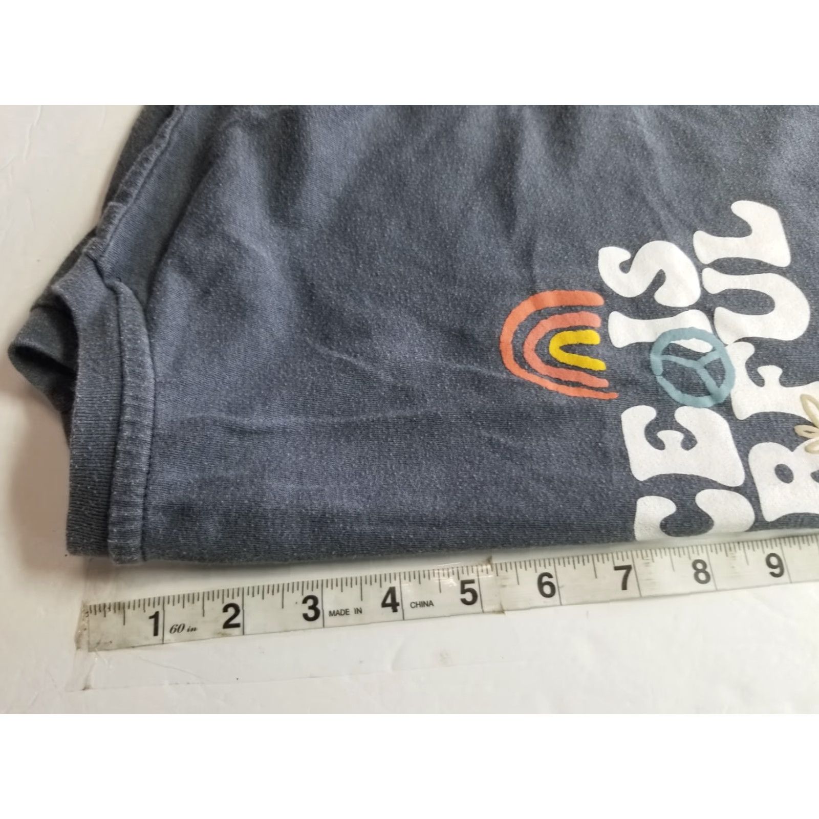 Vintage Peace Is Powerful Short Sleeve Crewneck T-Shirt Men's Medium Gray Cotton 100% Graphic Tee Unbranded Unisex Adults Crew Neck Size US M / EU 48-50 / 2 - 5 Thumbnail