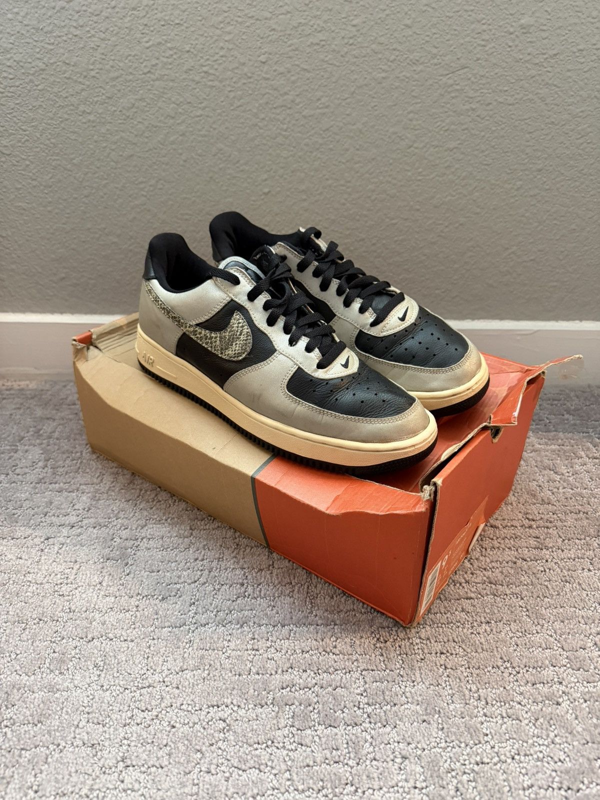 Nike 2001 Nike AF1 B Size US 9.5 / EU 42-43 - 1 Thumbnail
