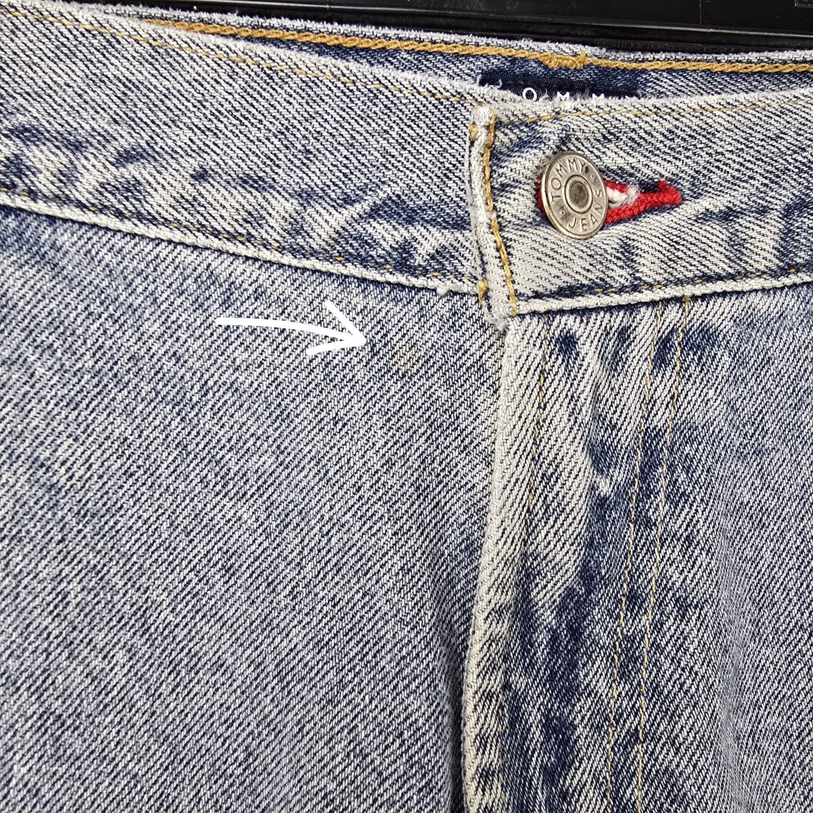 Tommy Hilfiger Vintage Tommy Hilfiger Jeans 40x24 Blue Cropped Baggy Y2K Size US 40 / EU 56 - 17 Thumbnail