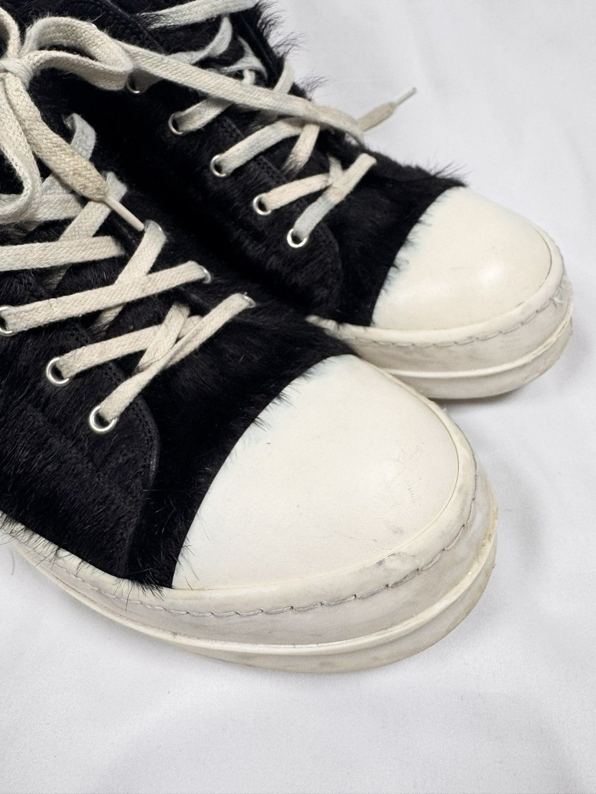 Rick Owens Rick Owens Mainline ‘Pony Hair’ Ramones Low Size US 12 / EU 45 - 4 Thumbnail