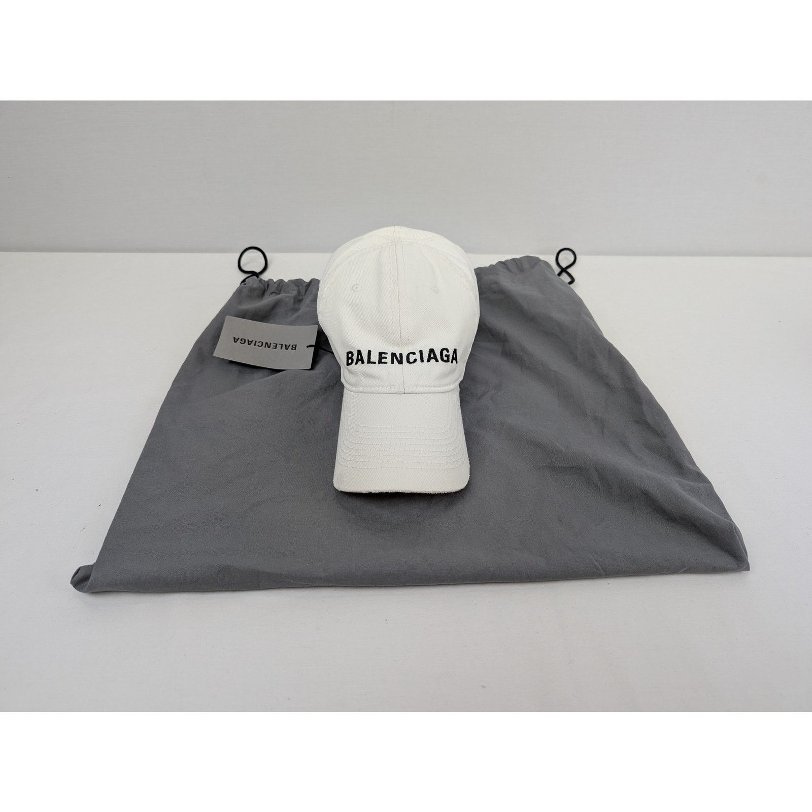 Balenciaga o1rshd1 Size: L / Hat Glow in Dark Cap / Hat in White/Black Size ONE SIZE - 15 Thumbnail