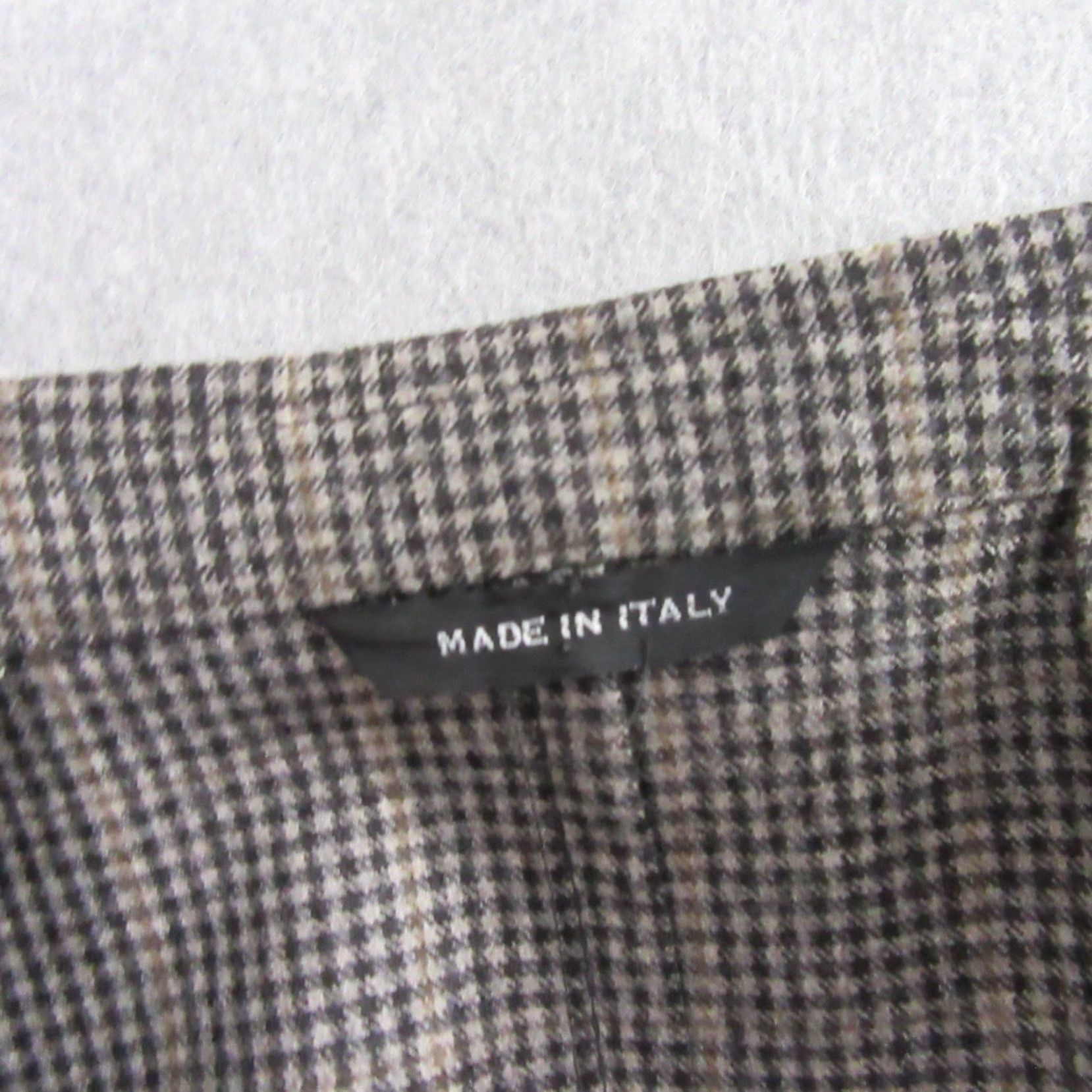 Vintage Maurizio Baldassari Mens Sport Coat Unstructured 40R Gray Slim Wool Check Notch Lapel 2-Button Double-Vented Regular Fit Jacket Coat Gift? Size US XXS / EU 40 - 5 Thumbnail