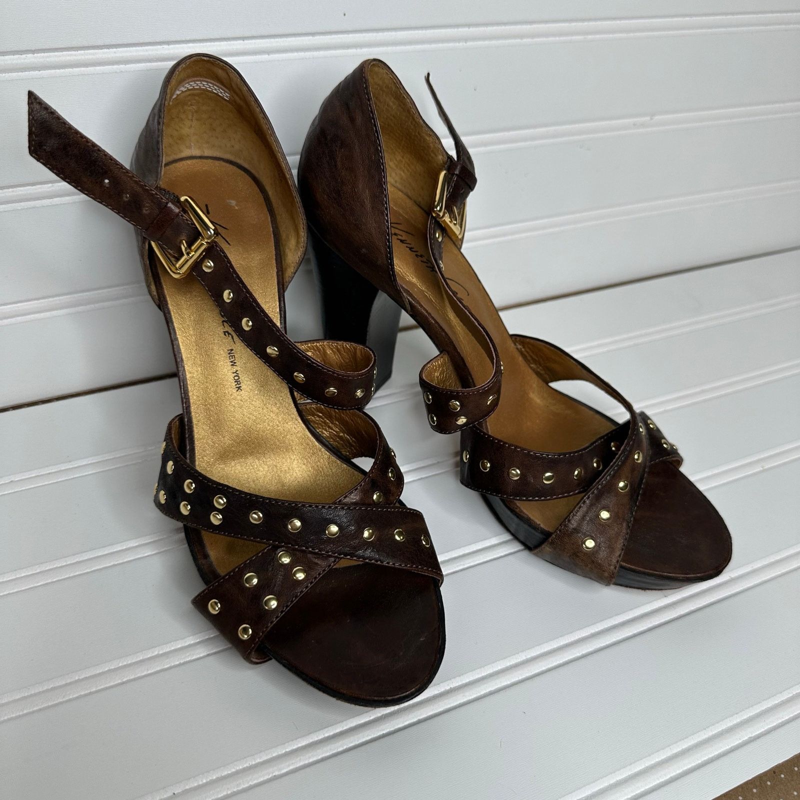 Kenneth Cole Kenneth Cole NY genuine leather brown strappy heels studded Size US 7 / IT 37 - 10 Thumbnail