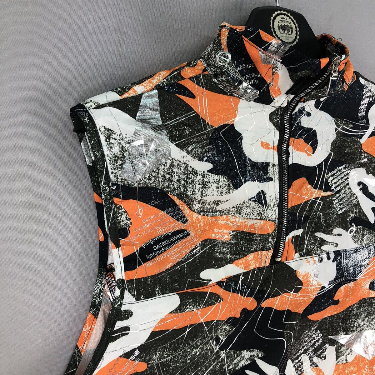 Japanese Brand Vintage Camo Vest Nylon Buckle Back Pullover Harajuku Style Size US M / EU 48-50 / 2 - 2 Thumbnail