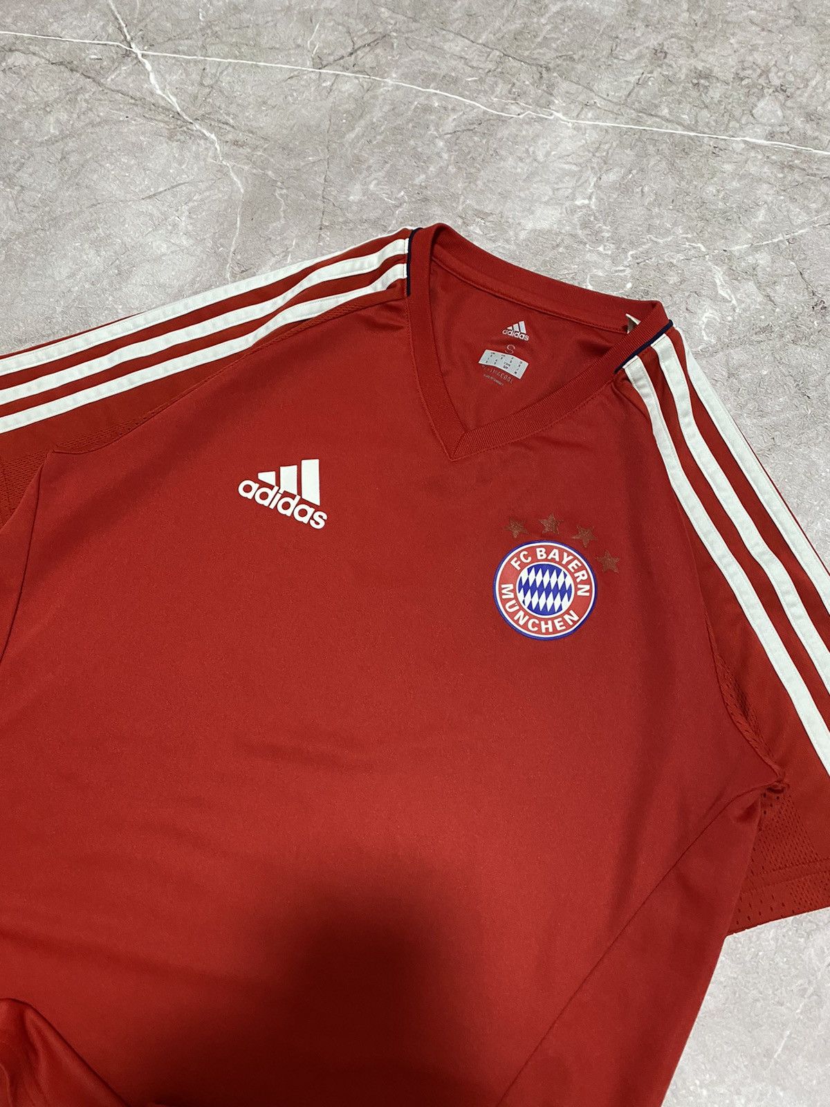 Adidas Rare Adidas Bayern Munich 2017/18 Training Soccer Jersey Y2K Size US S / EU 44-46 / 1 - 4 Thumbnail
