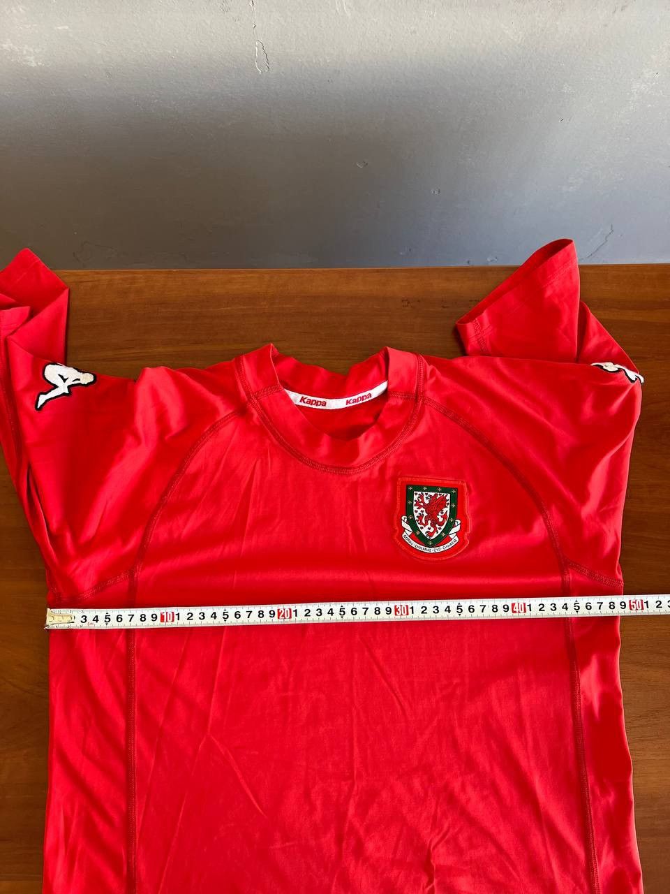 Vintage 2000/02 WALES TEAM HOME SOCCER JERSEY FOOTBALL SHIRT KAPPA L Size US L / EU 52-54 / 3 - 13 Thumbnail