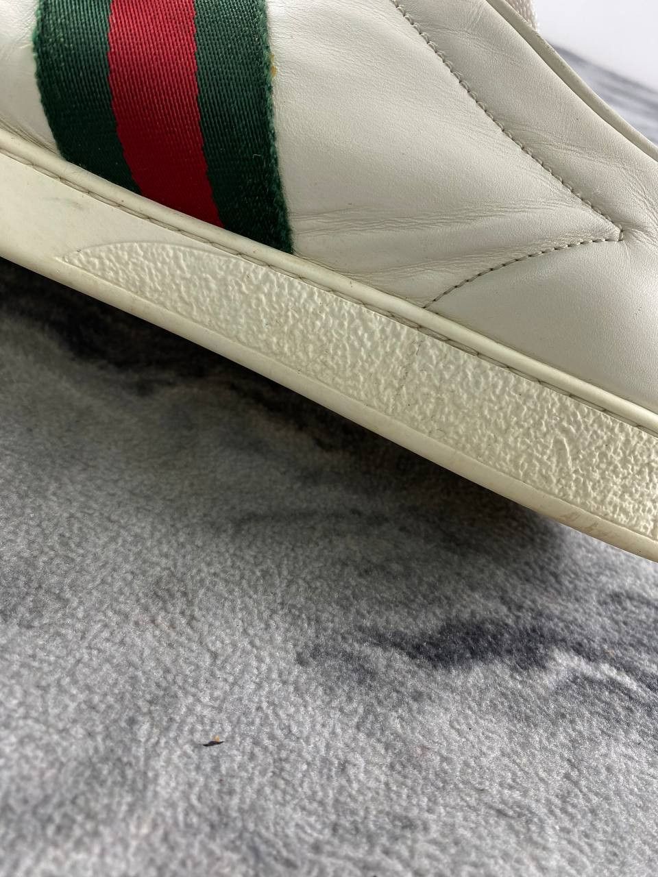 Gucci Gucci Ace Embroidered Bee Low-Top Sneakers Women Size 39 Size US 9 / IT 39 - 9 Thumbnail