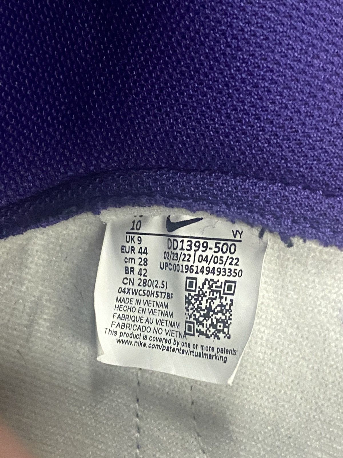 Jordan Brand Men's Nike Dunk Hi Retro "Game Royal" White/Game Royal-Total Size US 10 / EU 43 - 7 Thumbnail