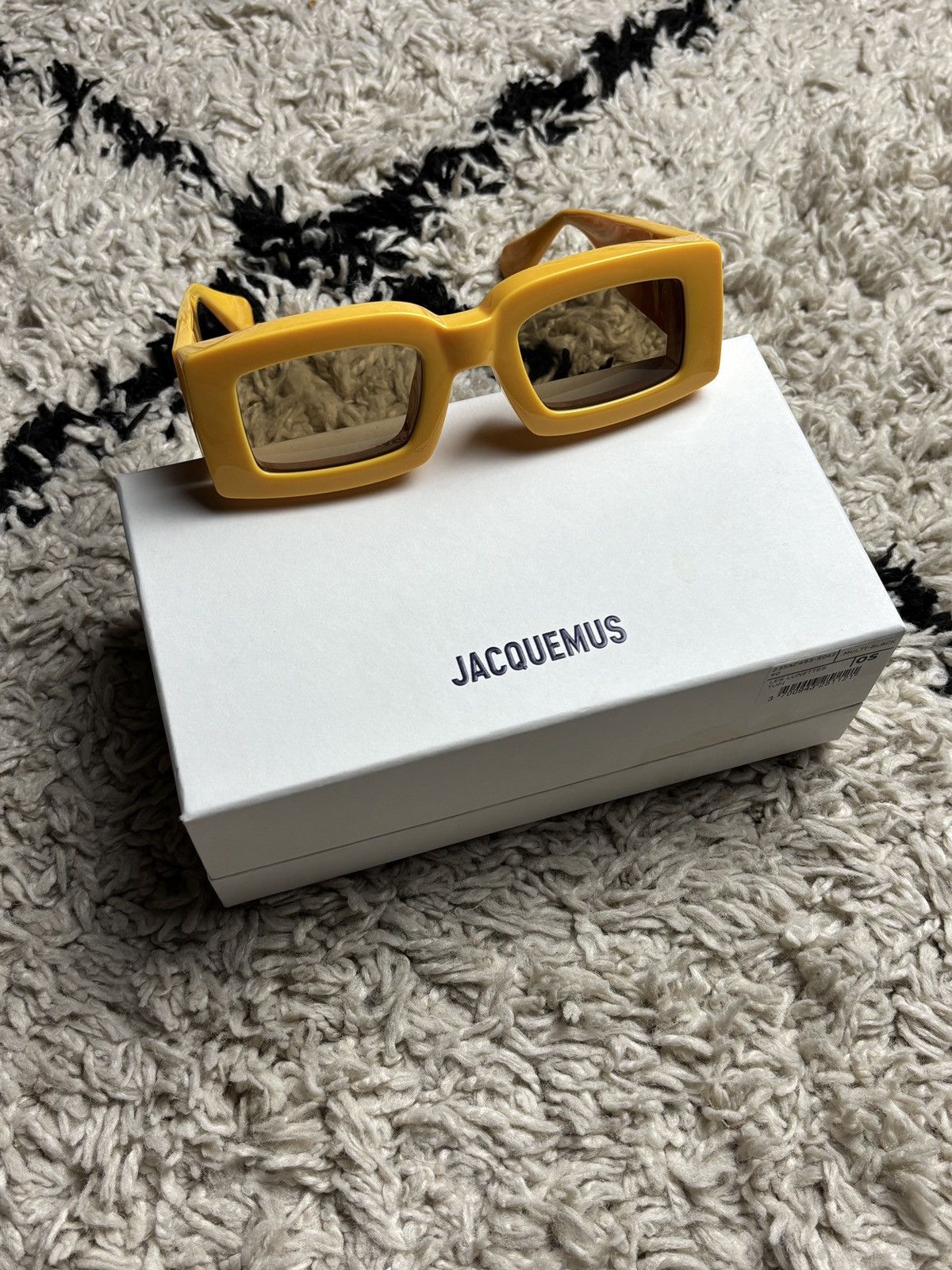 Jacquemus Jacquemus Les Lunettes Tupi Yellow Unisex Sunglasses Size ONE SIZE - 4 Thumbnail
