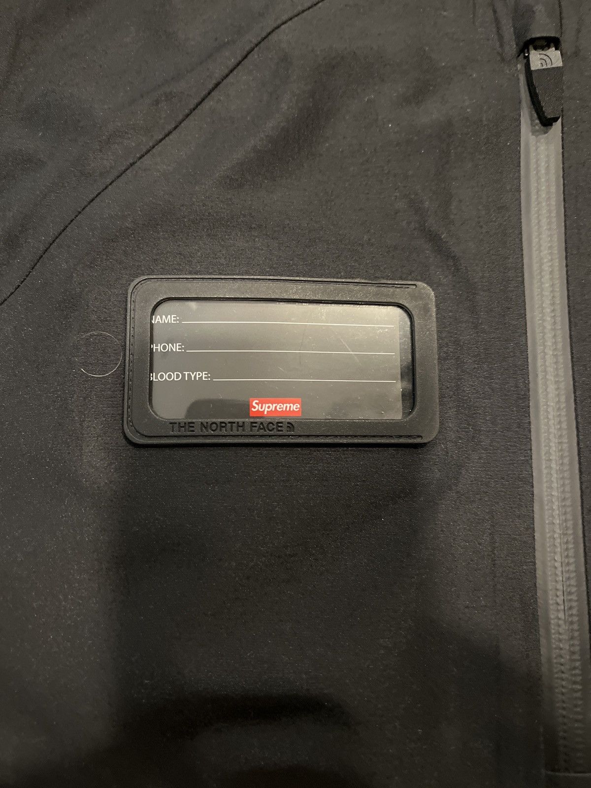 Supreme × The North Face Supreme The North Face Summit Size US M / EU 48-50 / 2 - 15 Thumbnail