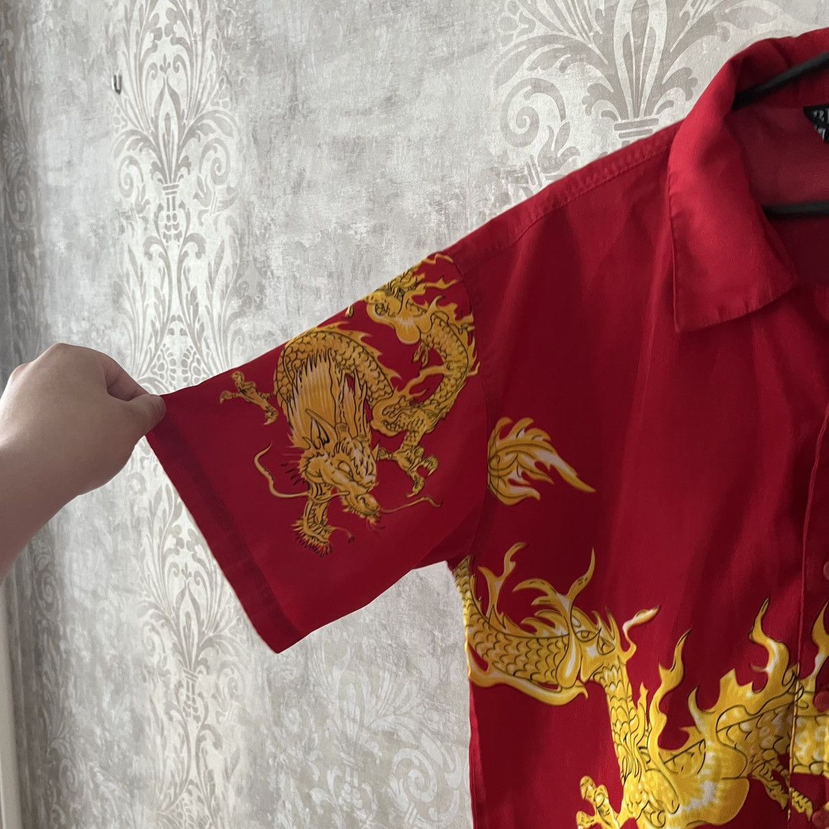 Japanese Brand Vintage Y2K Dragon Japan Shirt retro Size US S / EU 44-46 / 1 - 7 Thumbnail