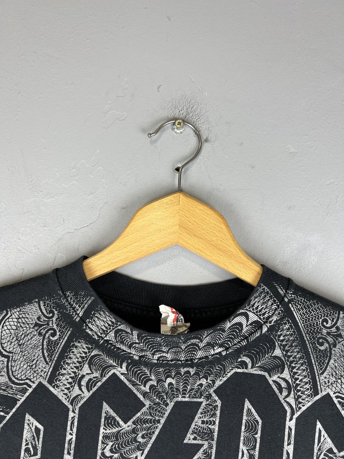 Band Tees × Vintage Vintage 2008 ACDC Black Ice AOP t shirt Size US M / EU 48-50 / 2 - 2 Thumbnail
